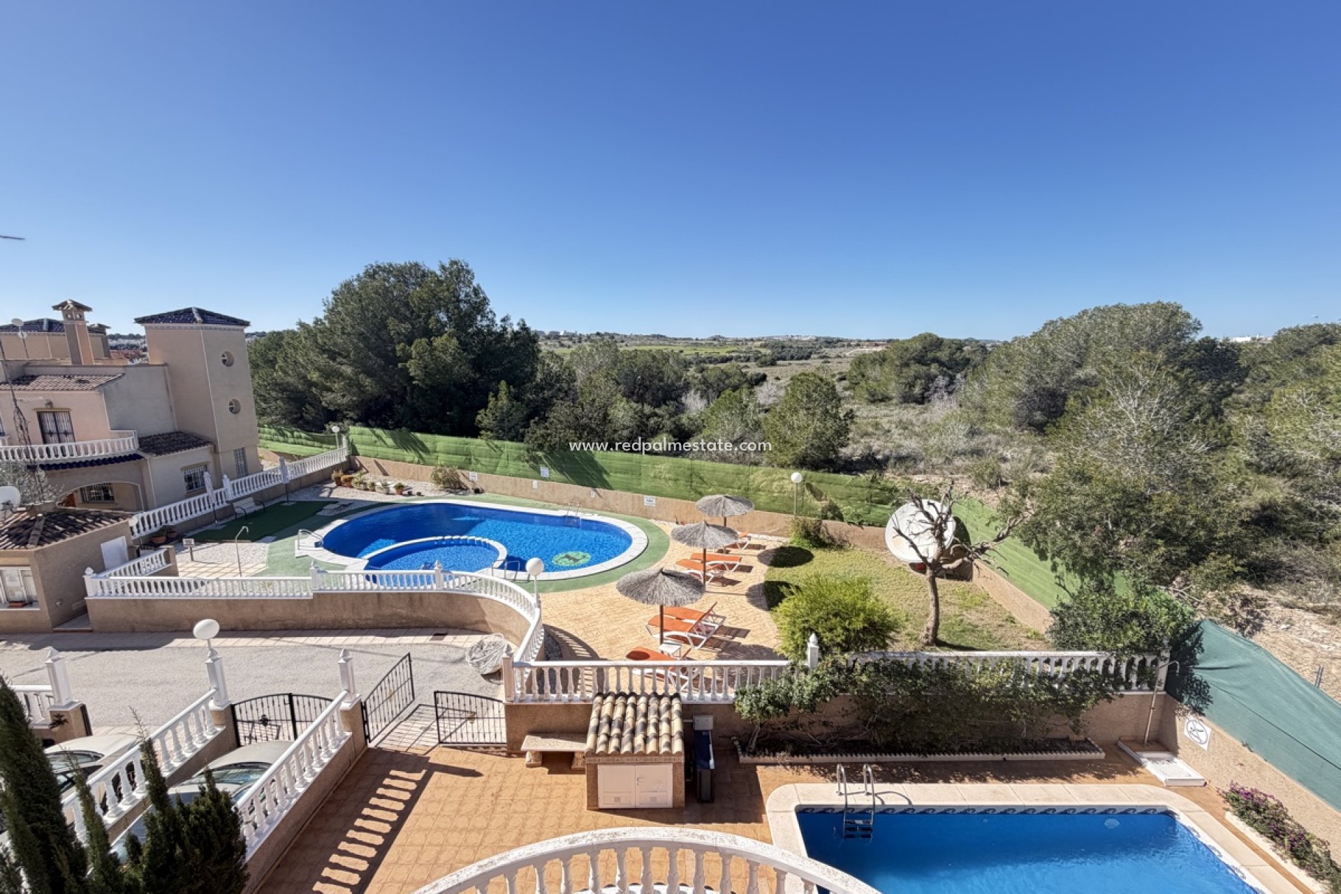 Revente - Villa -
Orihuela Costa - Villamartín