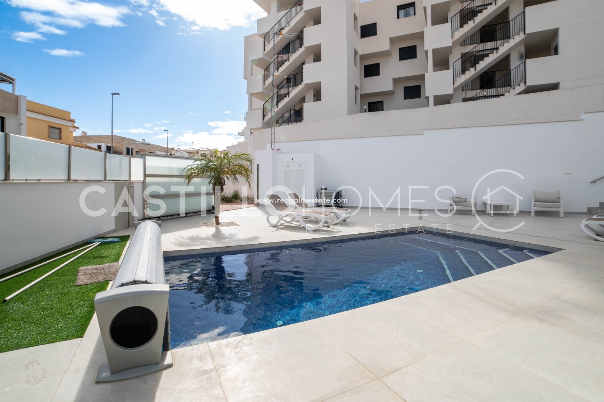 Revente - Villa -
Orihuela Costa - Villamartín