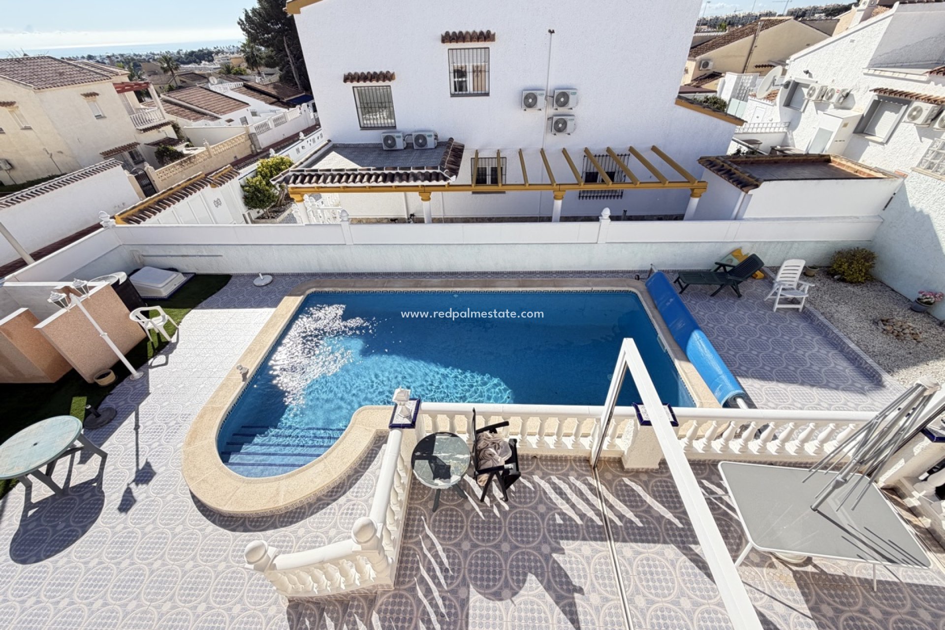Revente - Villa -
Orihuela Costa - Villamartín