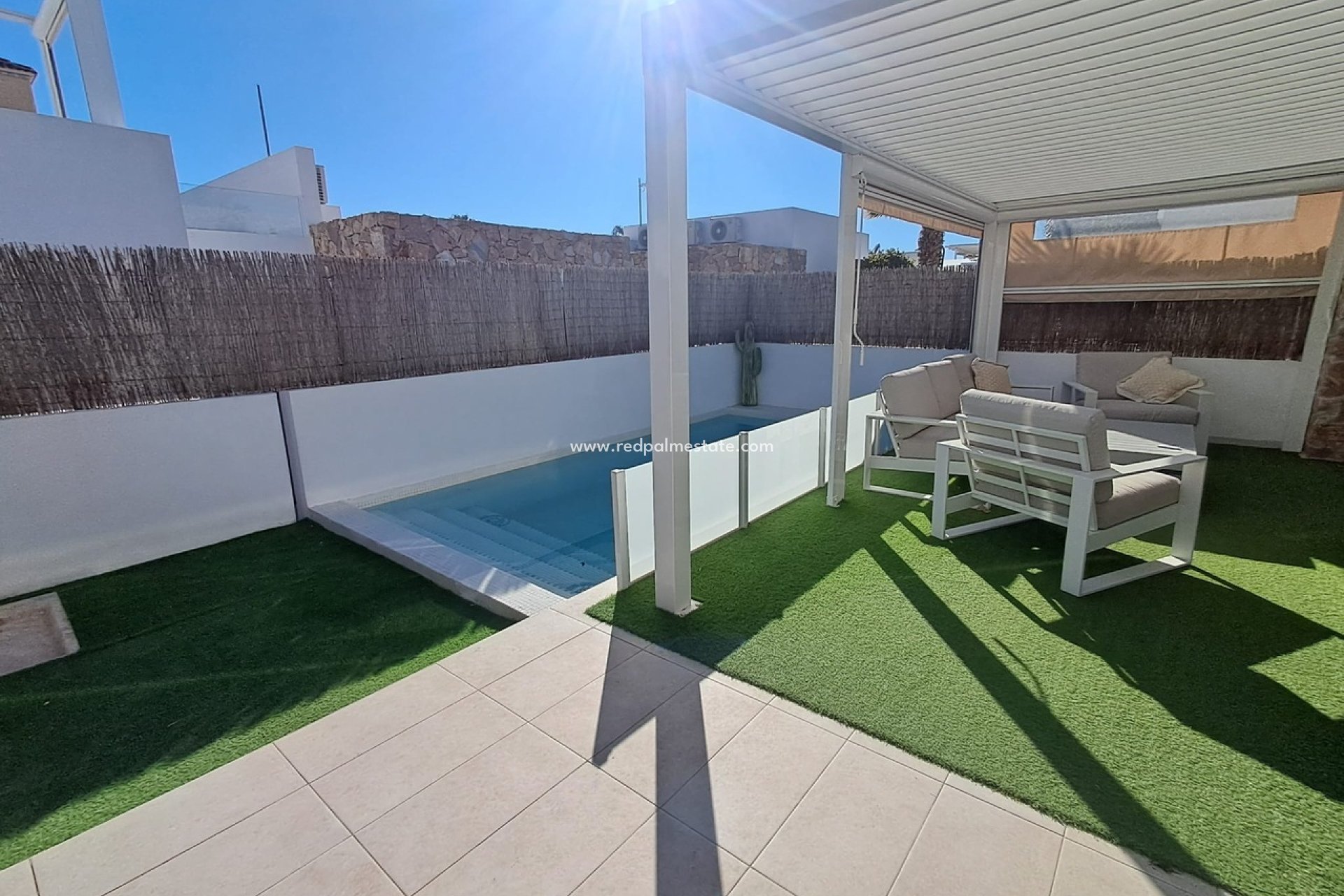 Revente - Villa -
Orihuela Costa - Villamartín