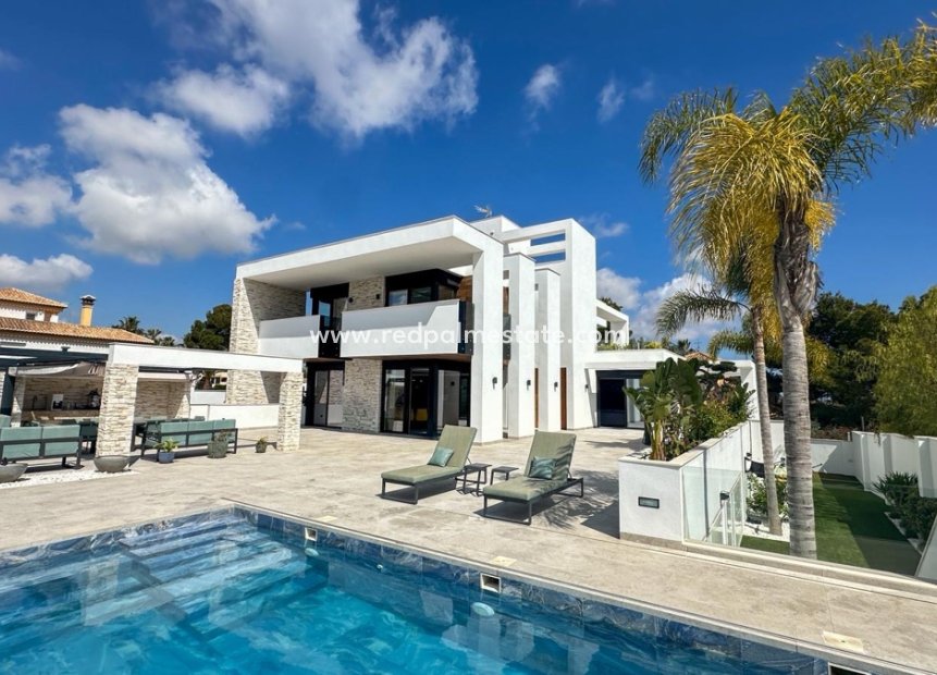 Revente - Villa -
Orihuela Costa - Villamartín