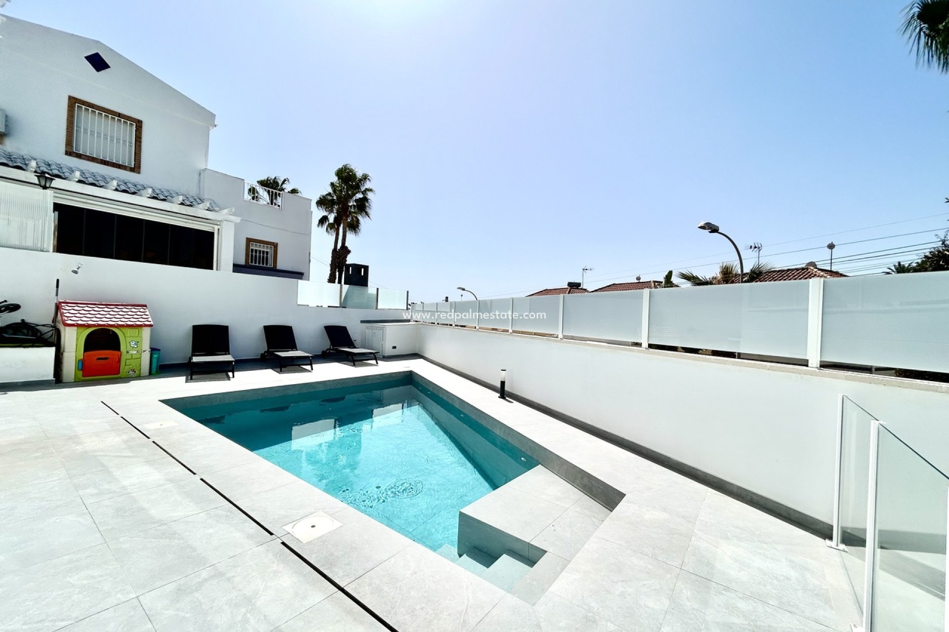 Revente - Villa -
Orihuela Costa - Villamartín