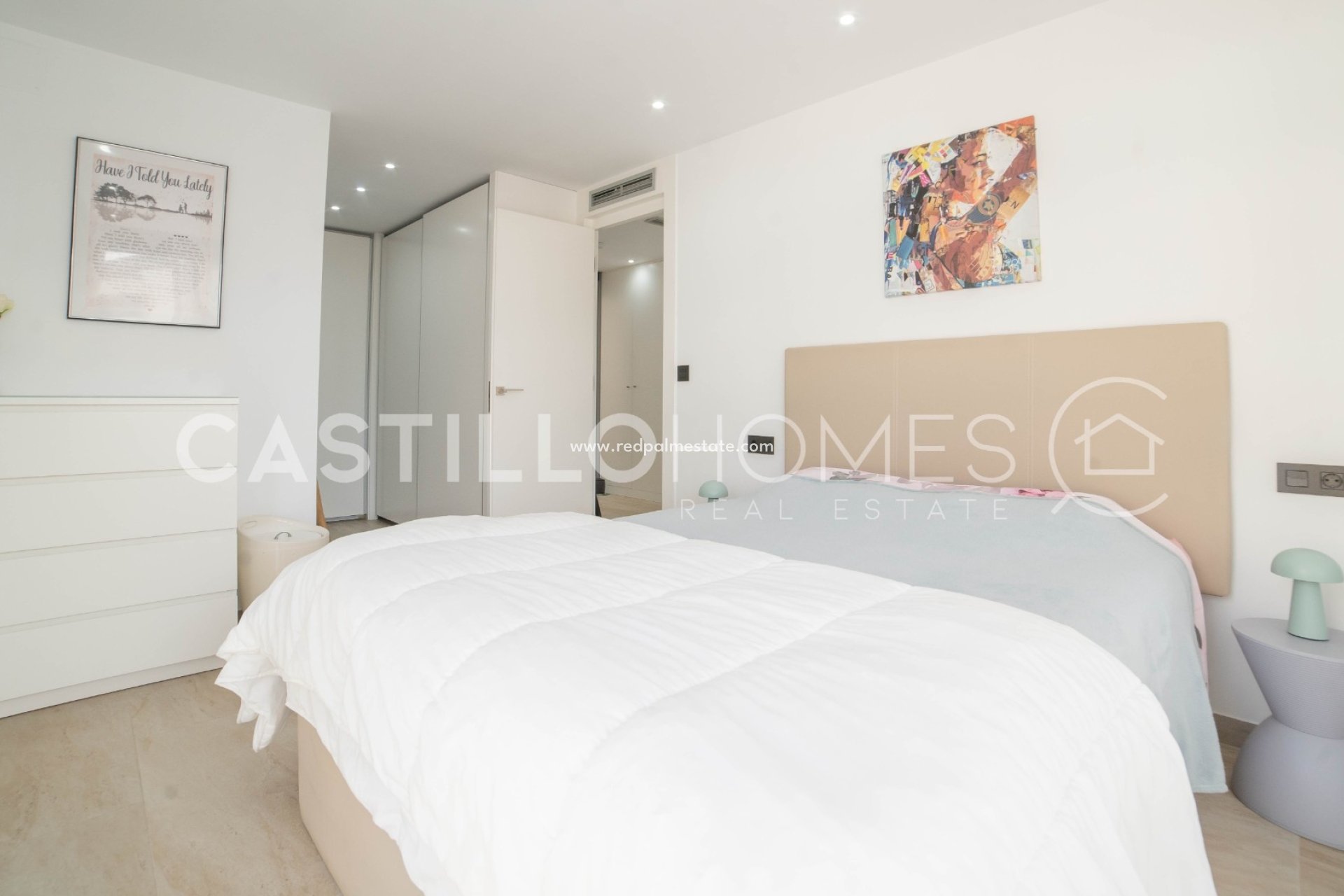 Revente - Villa -
Orihuela Costa - Villamartín
