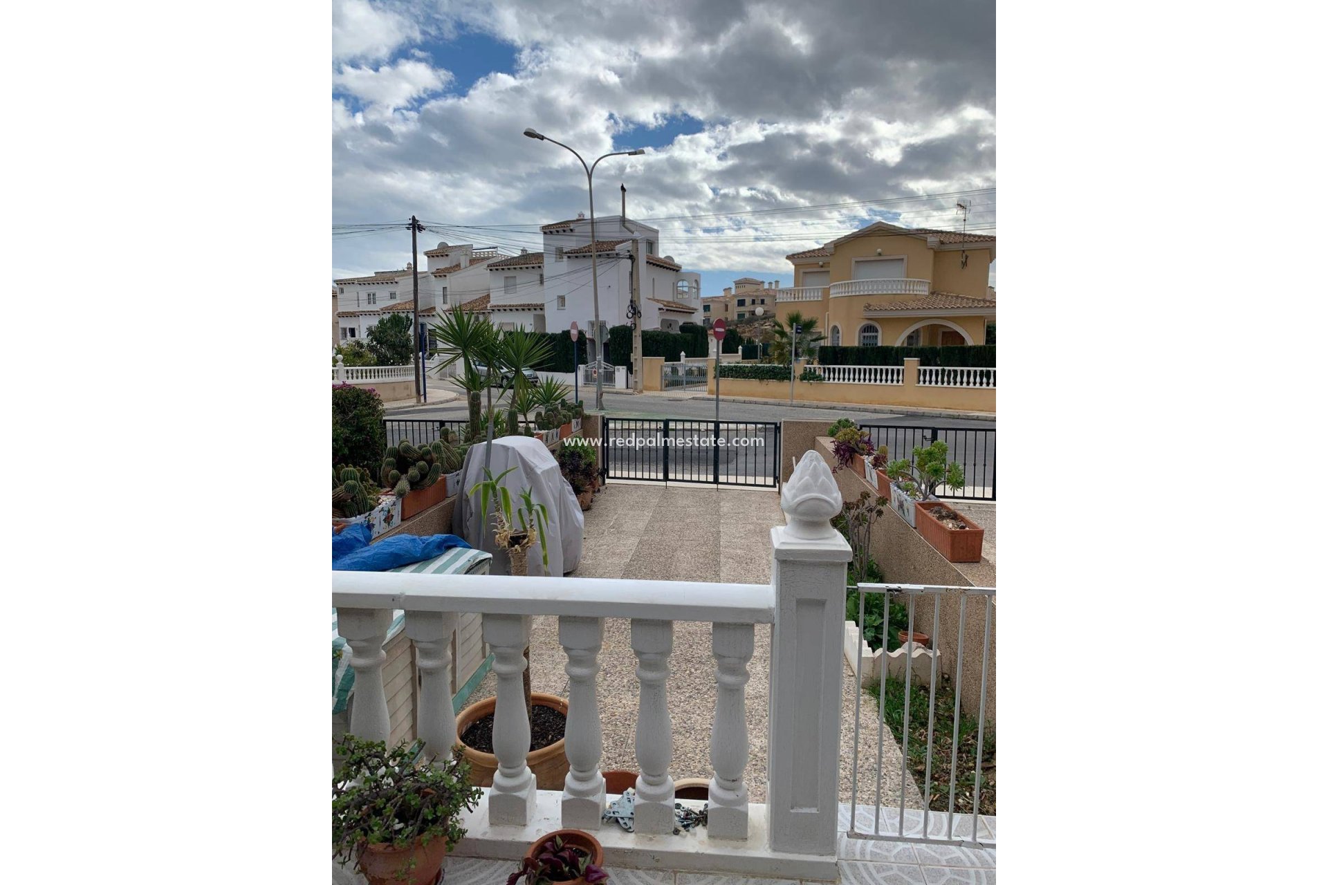 Revente - Villa -
Orihuela Costa - Villamartín