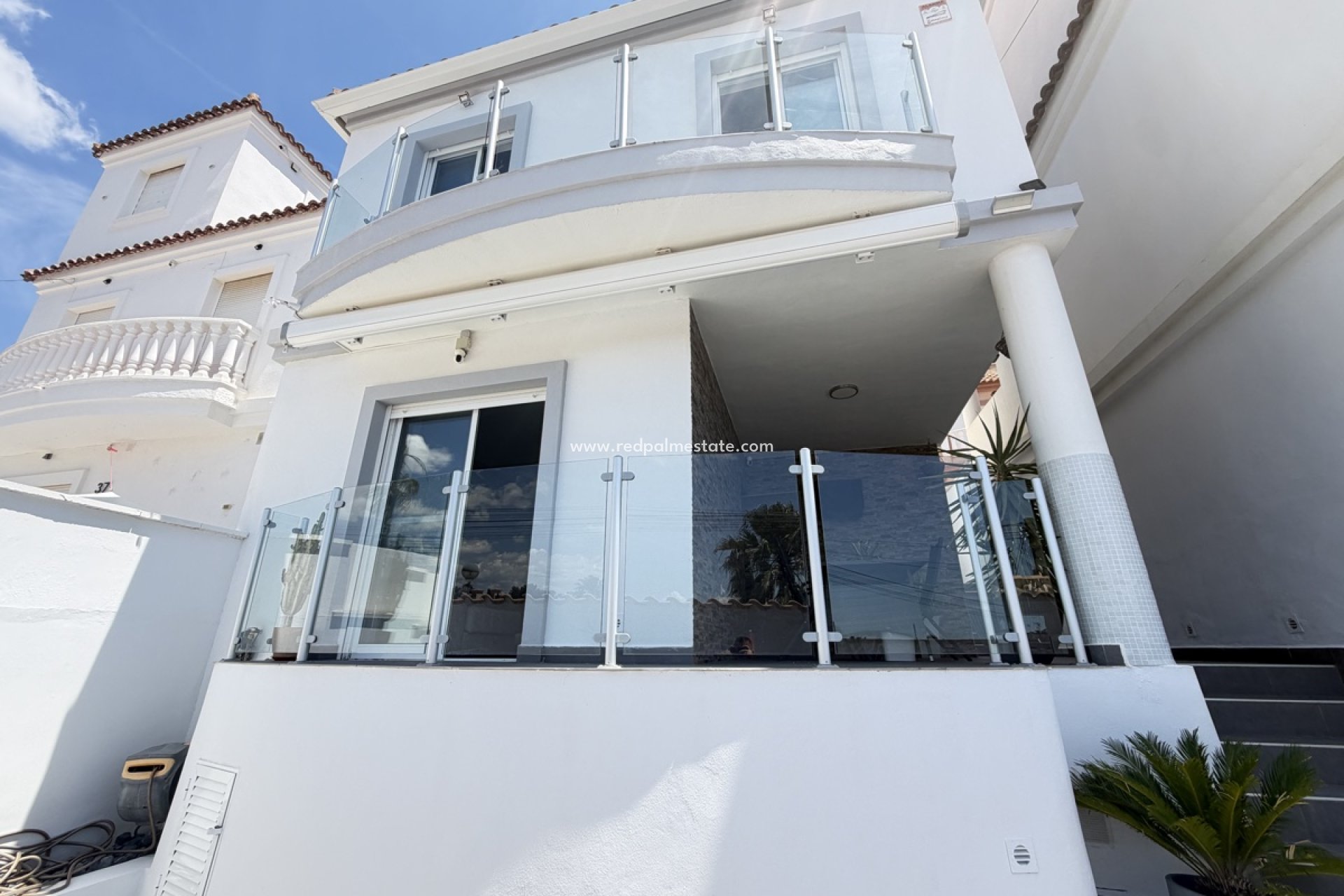 Revente - Villa -
Orihuela Costa - Villamartín