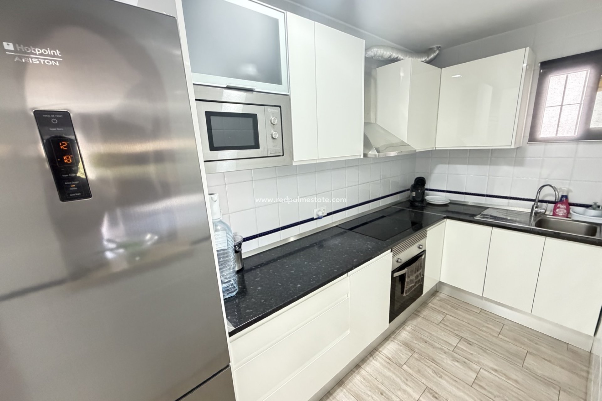 Revente - Villa -
Orihuela Costa - Villamartín