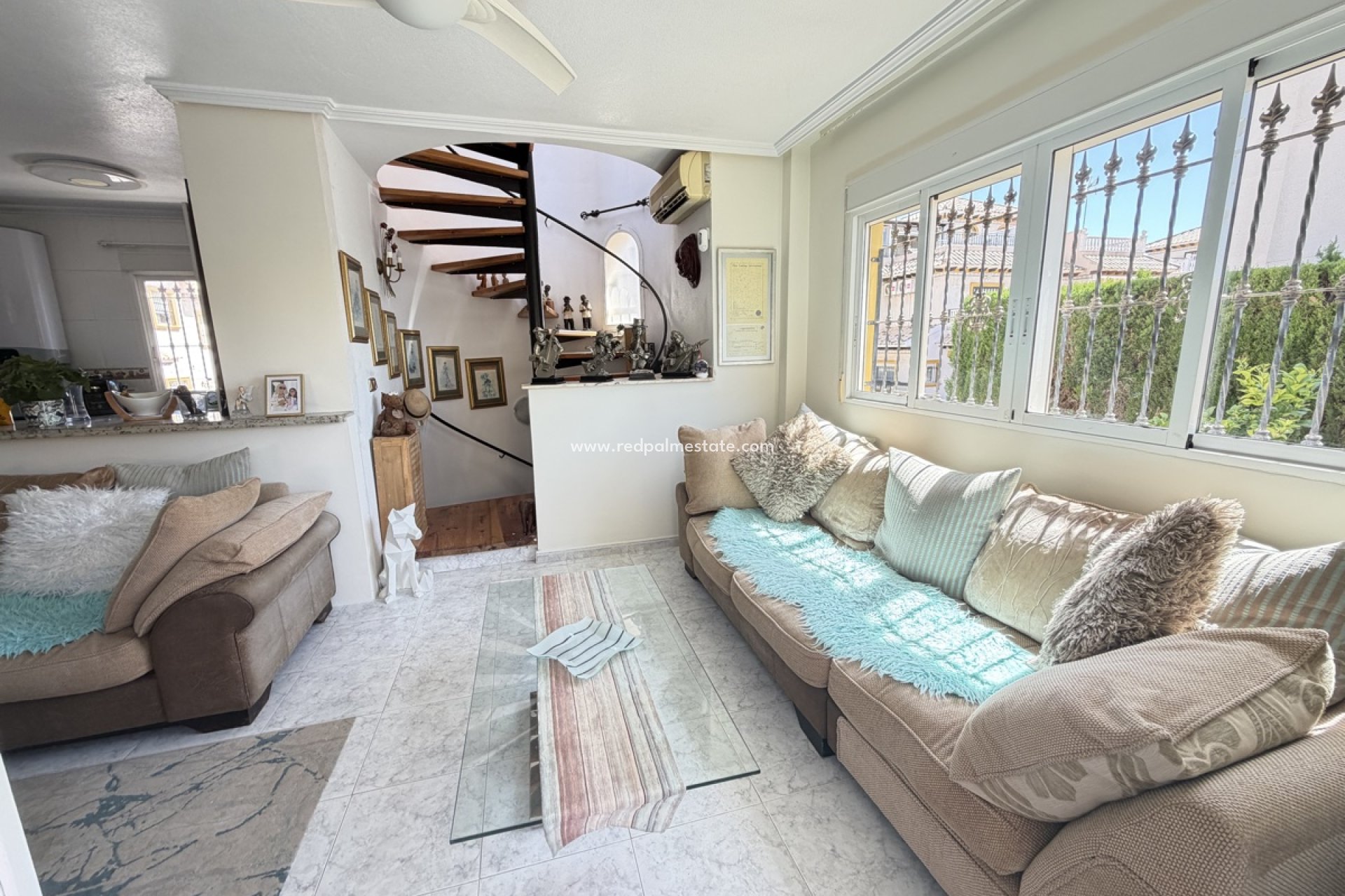 Revente - Villa -
Orihuela Costa - Villamartín