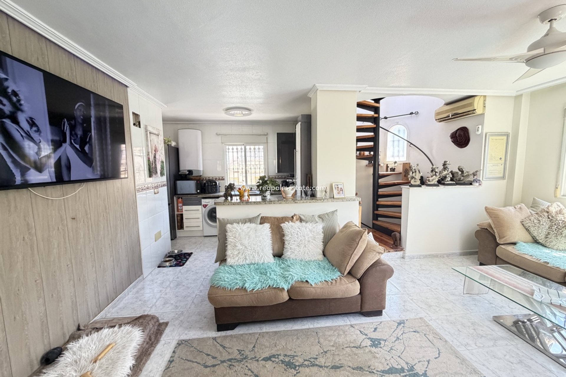 Revente - Villa -
Orihuela Costa - Villamartín
