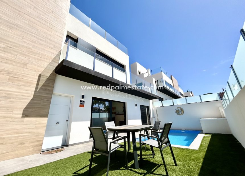 Revente - Villa -
Orihuela Costa - Villamartín