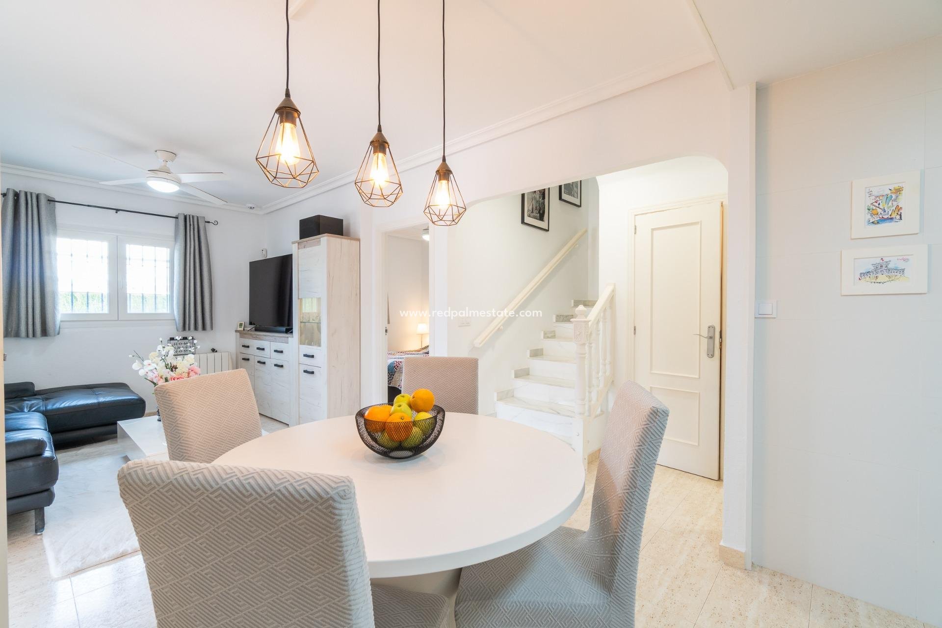 Revente - Villa -
Orihuela Costa - Zeniamar-Horizonte-La Campana