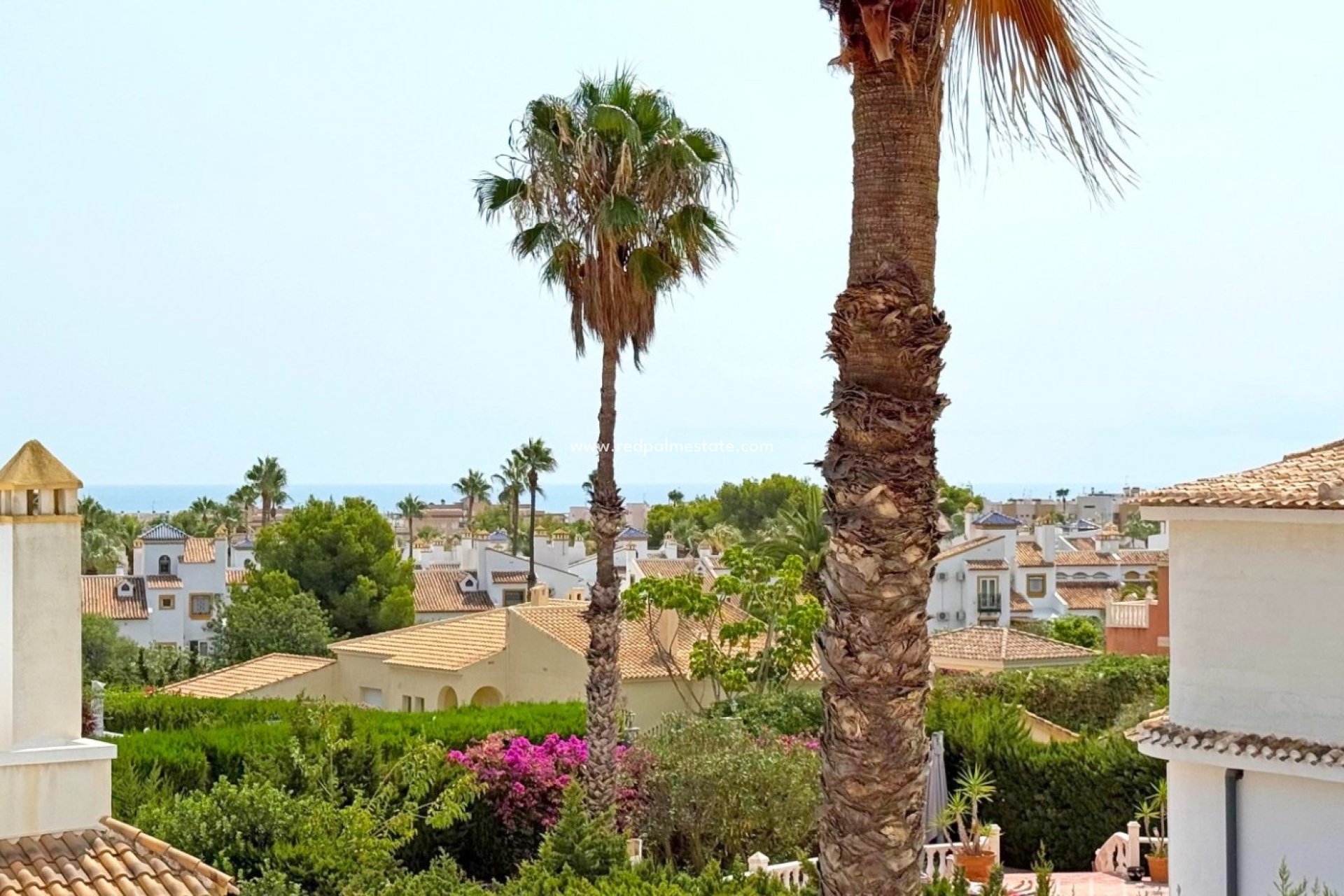 Revente - Villa -
Orihuela Costa