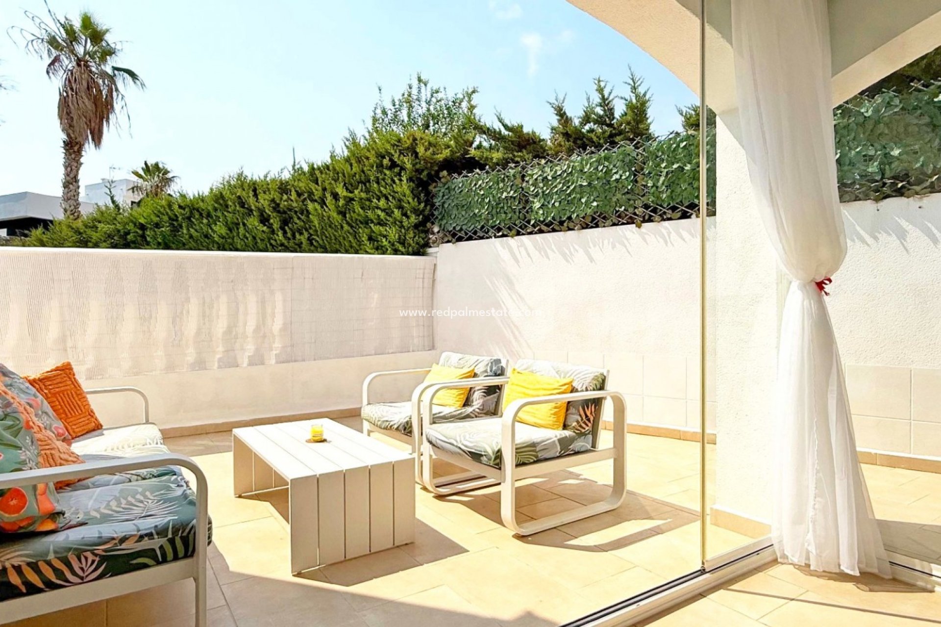 Revente - Villa -
Orihuela Costa
