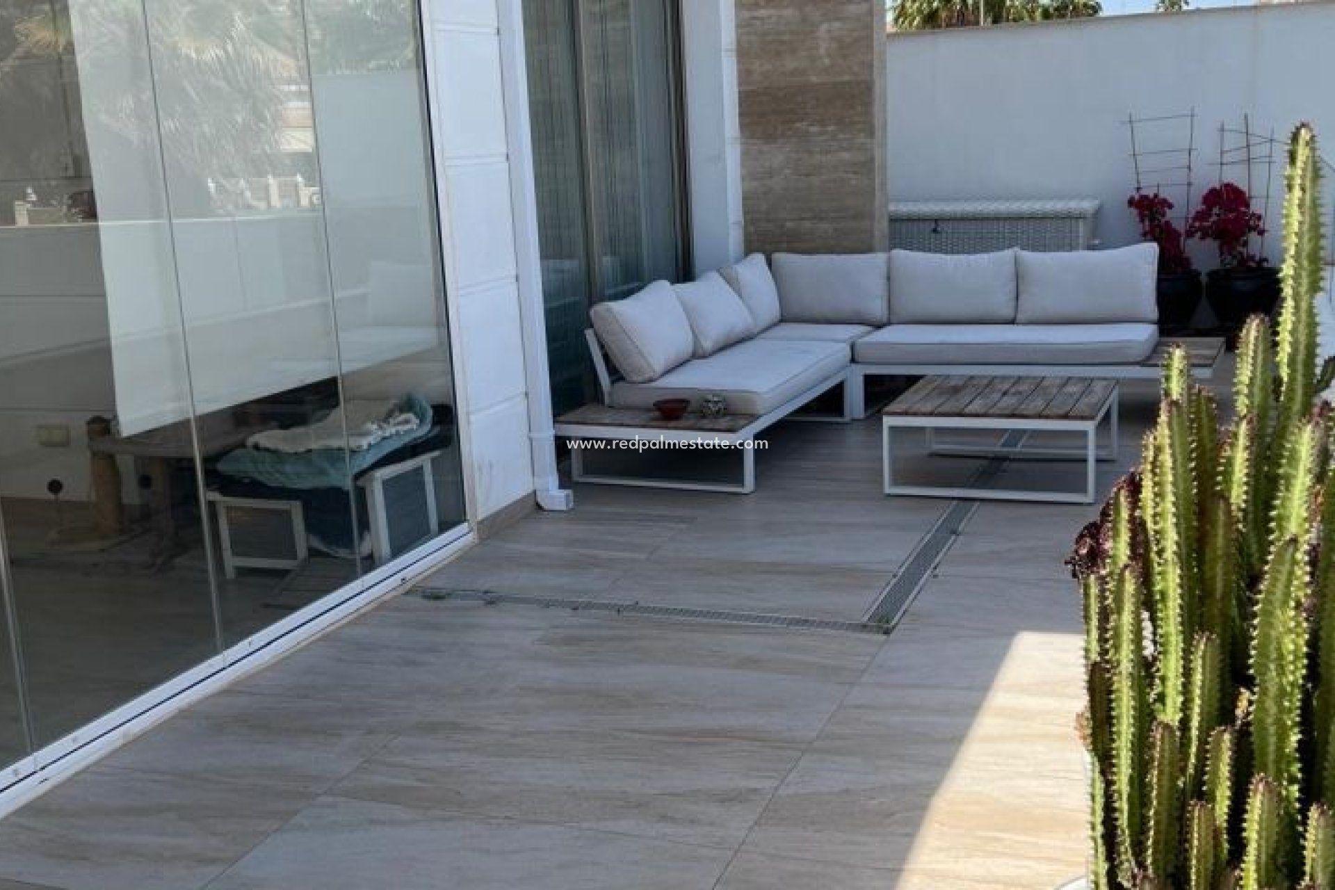 Revente - Villa -
Orihuela Costa