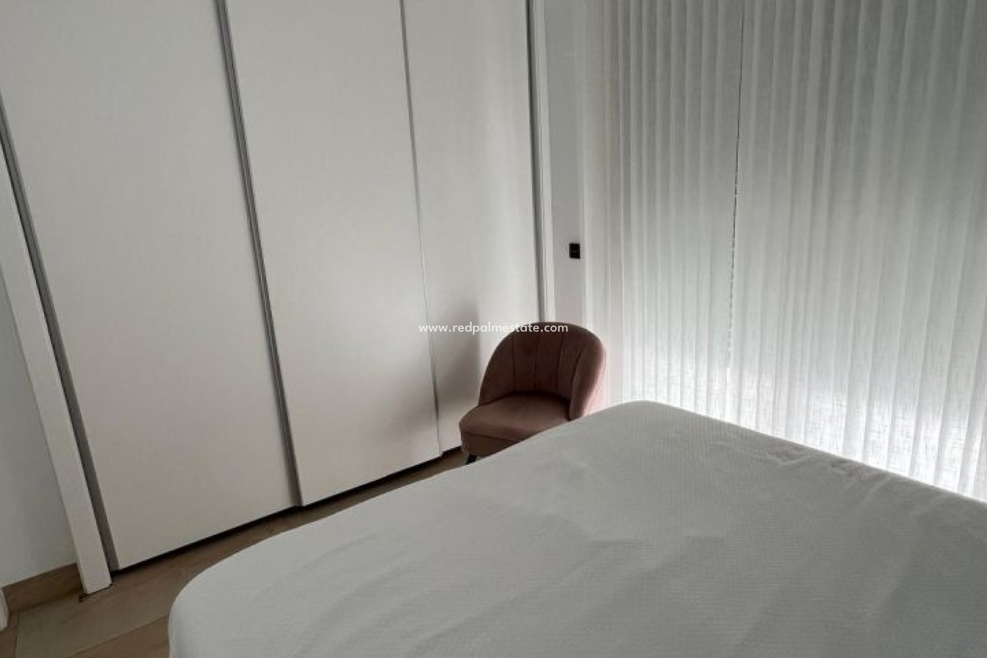 Revente - Villa -
Orihuela Costa