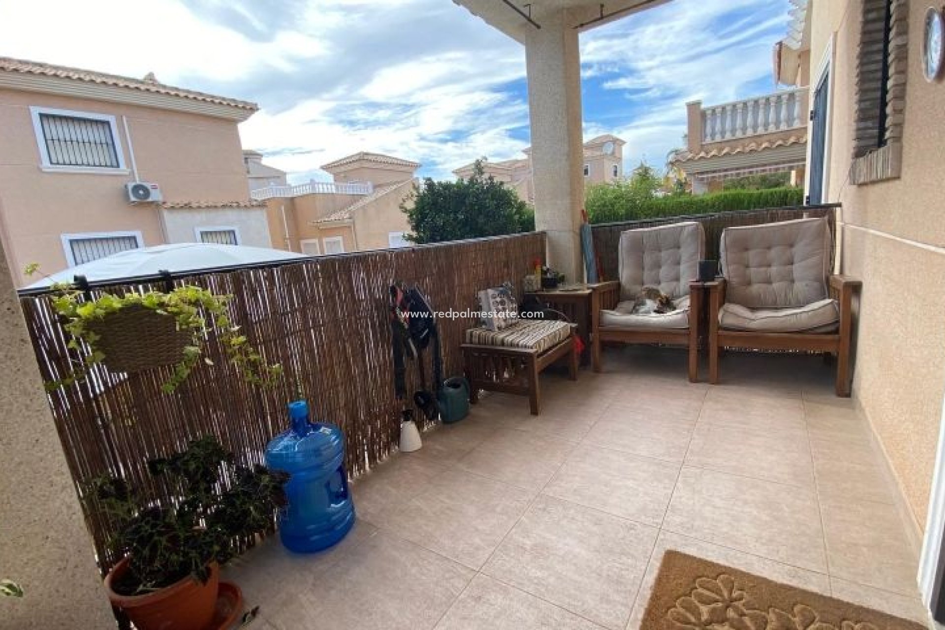 Revente - Villa -
Orihuela Costa