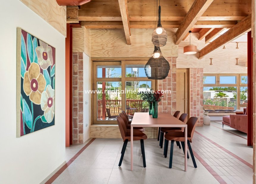 Revente - Villa -
Orihuela Costa