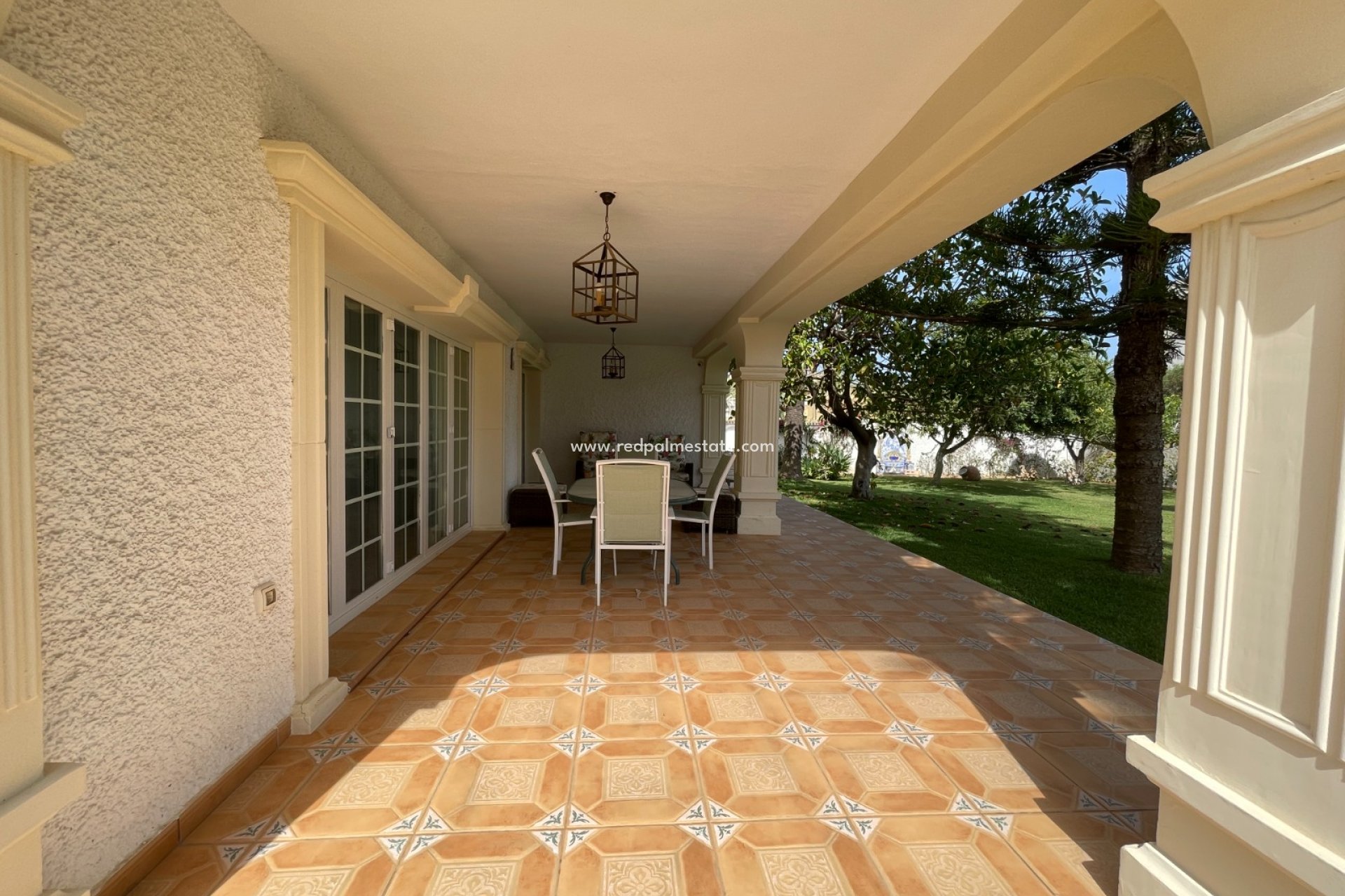 Revente - Villa -
Orihuela Costa