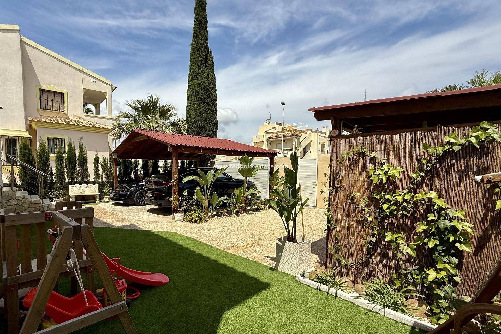 Revente - Villa -
Orihuela Costa