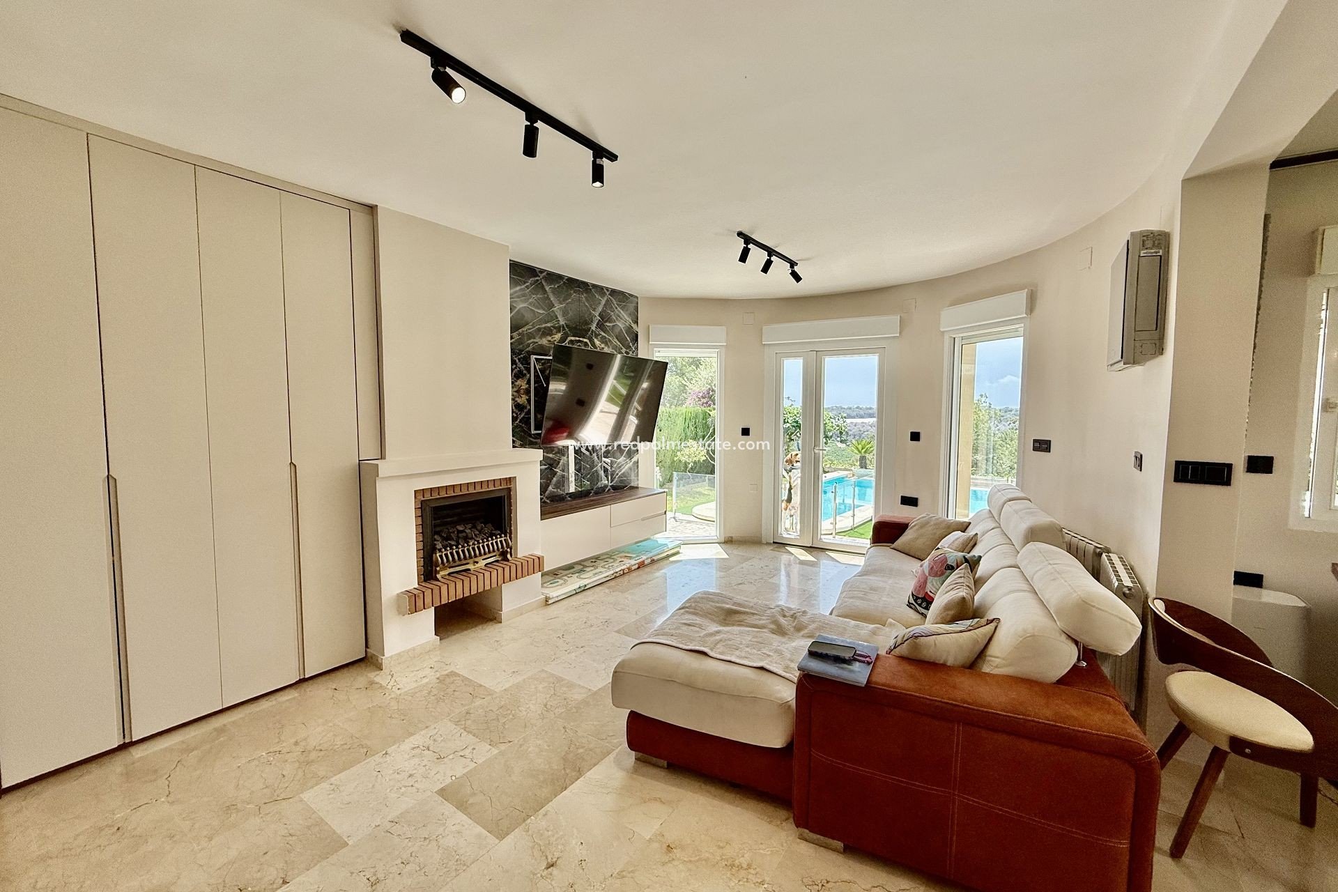 Revente - Villa -
Orihuela Costa