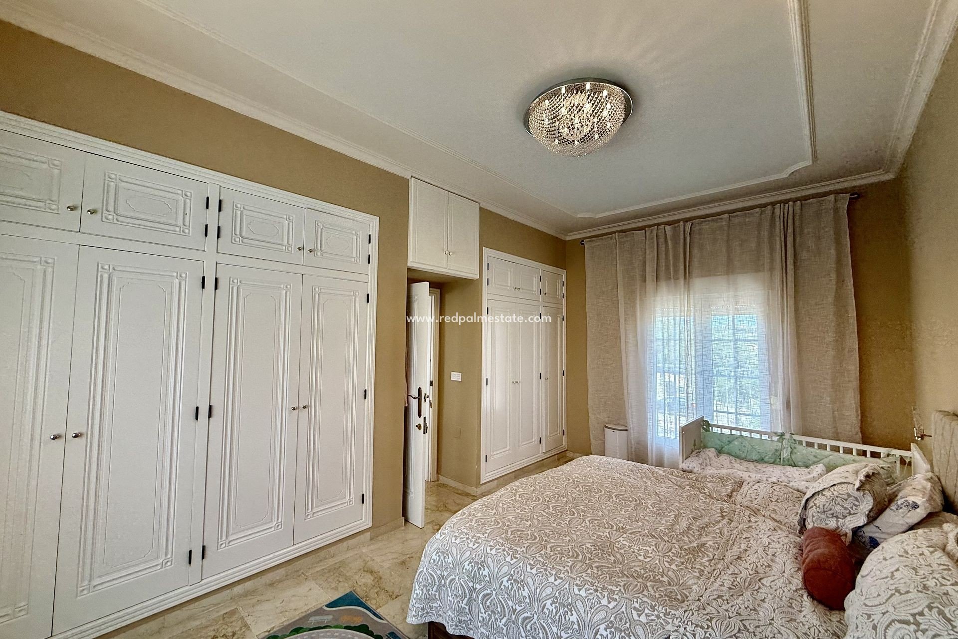 Revente - Villa -
Orihuela Costa