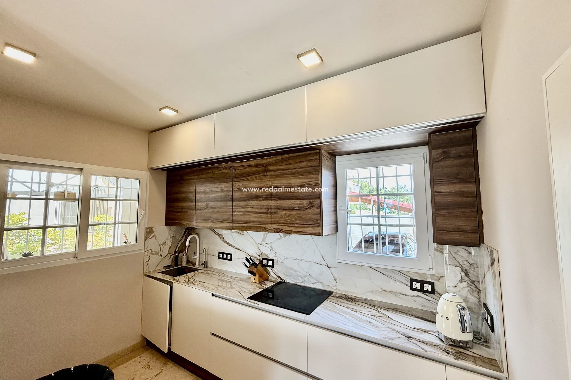 Revente - Villa -
Orihuela Costa