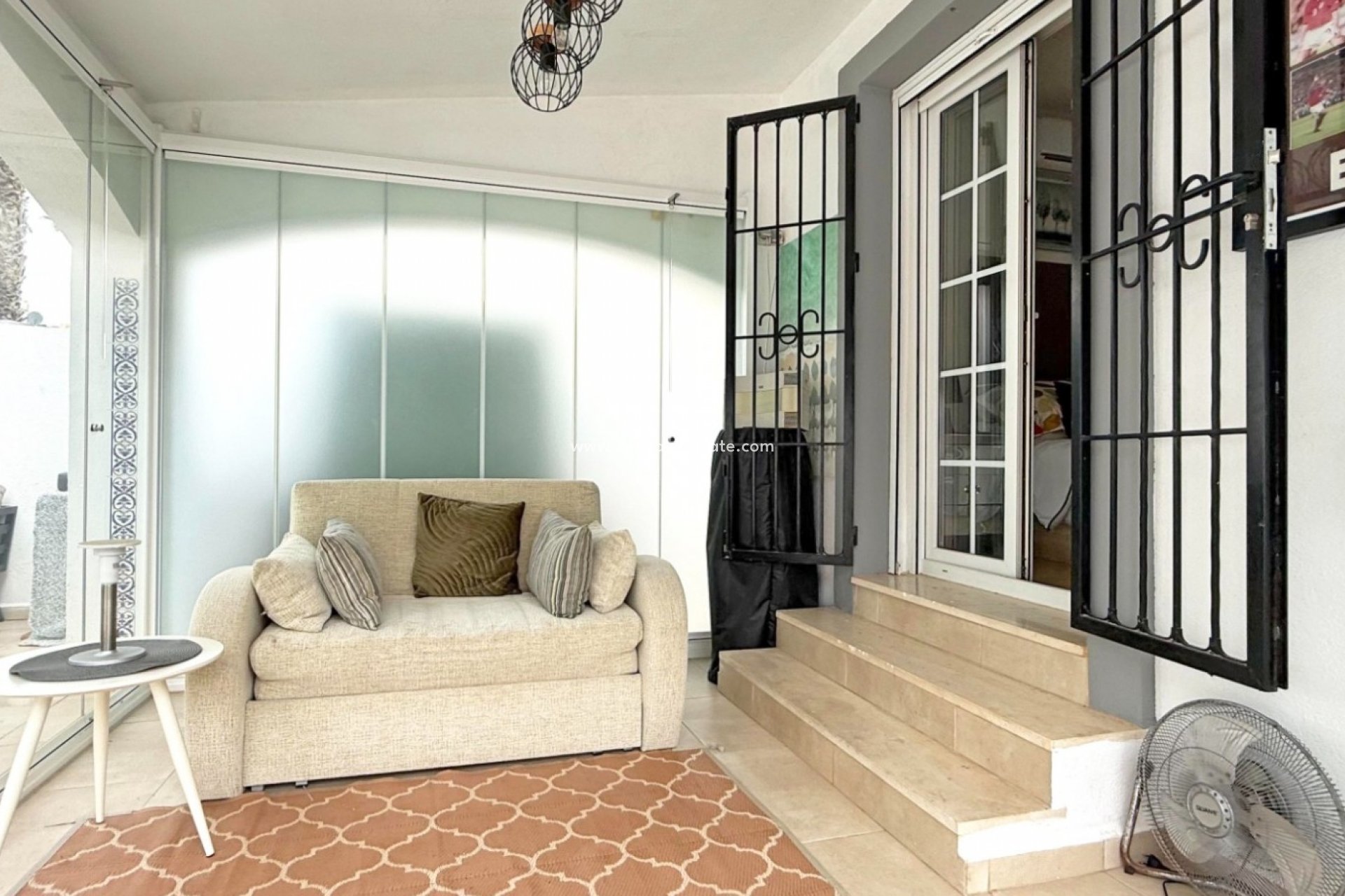 Revente - Villa -
Orihuela Costa