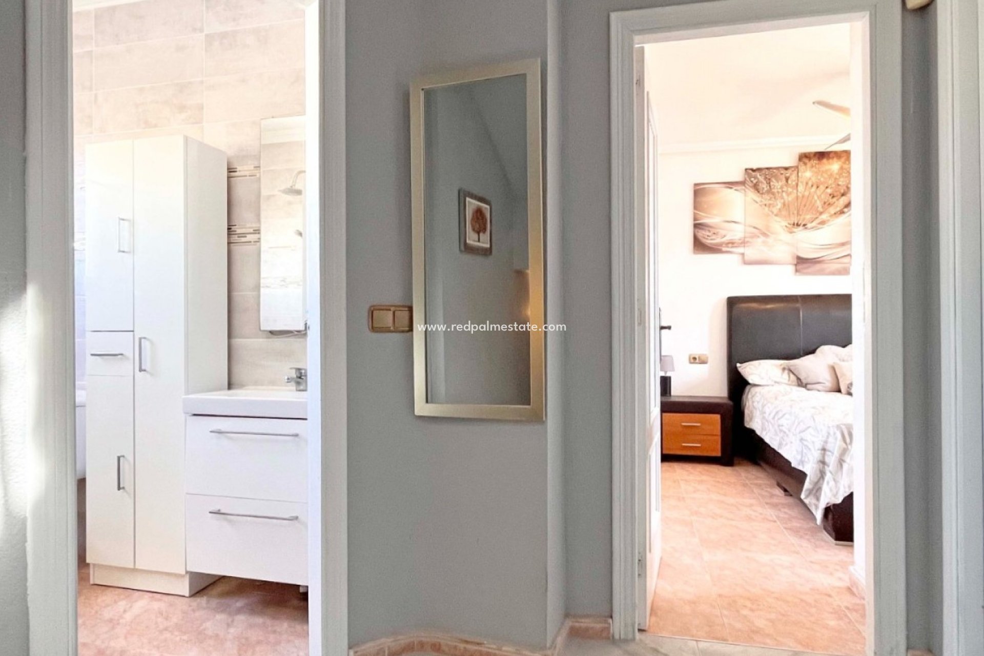 Revente - Villa -
Orihuela Costa