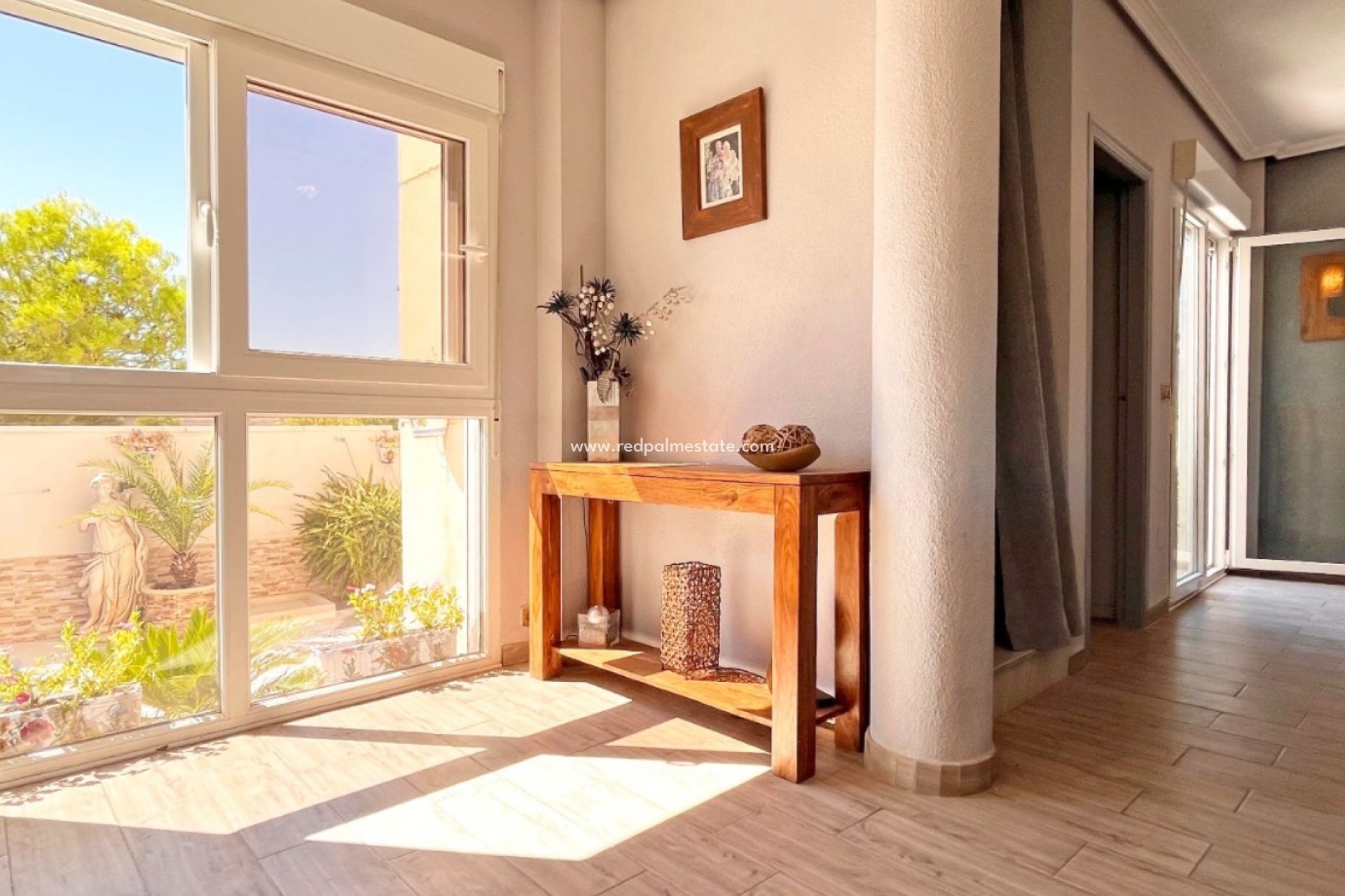 Revente - Villa -
Orihuela Costa