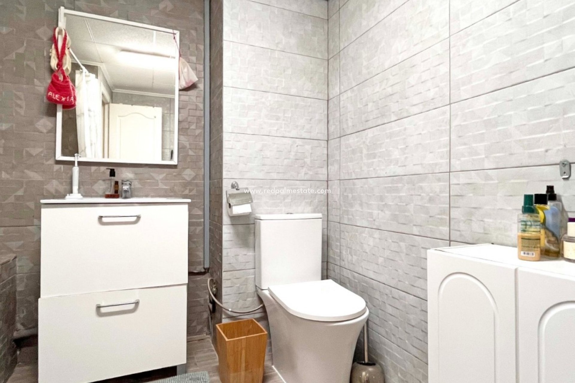 Revente - Villa -
Orihuela Costa