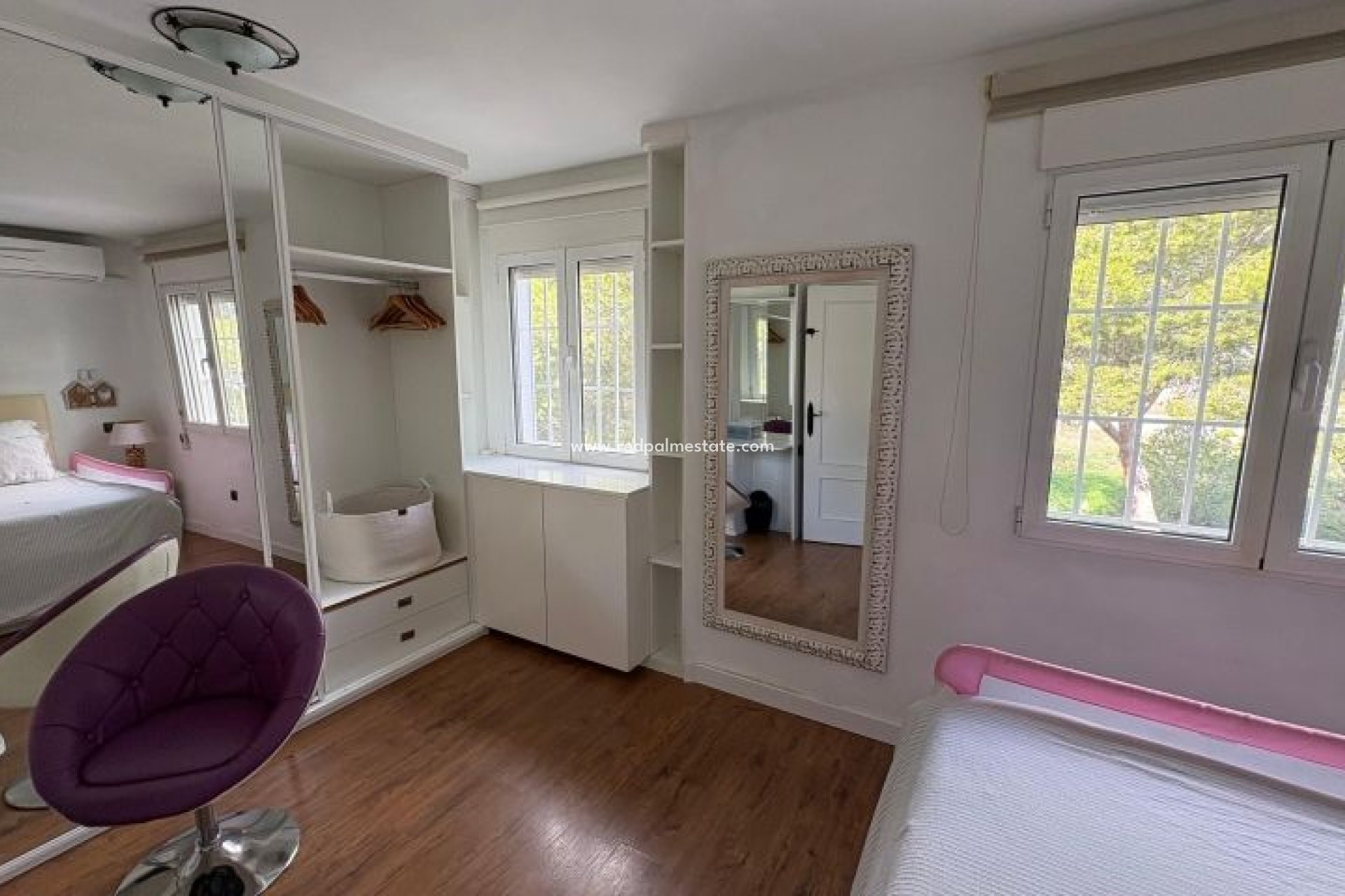 Revente - Villa -
Orihuela Costa