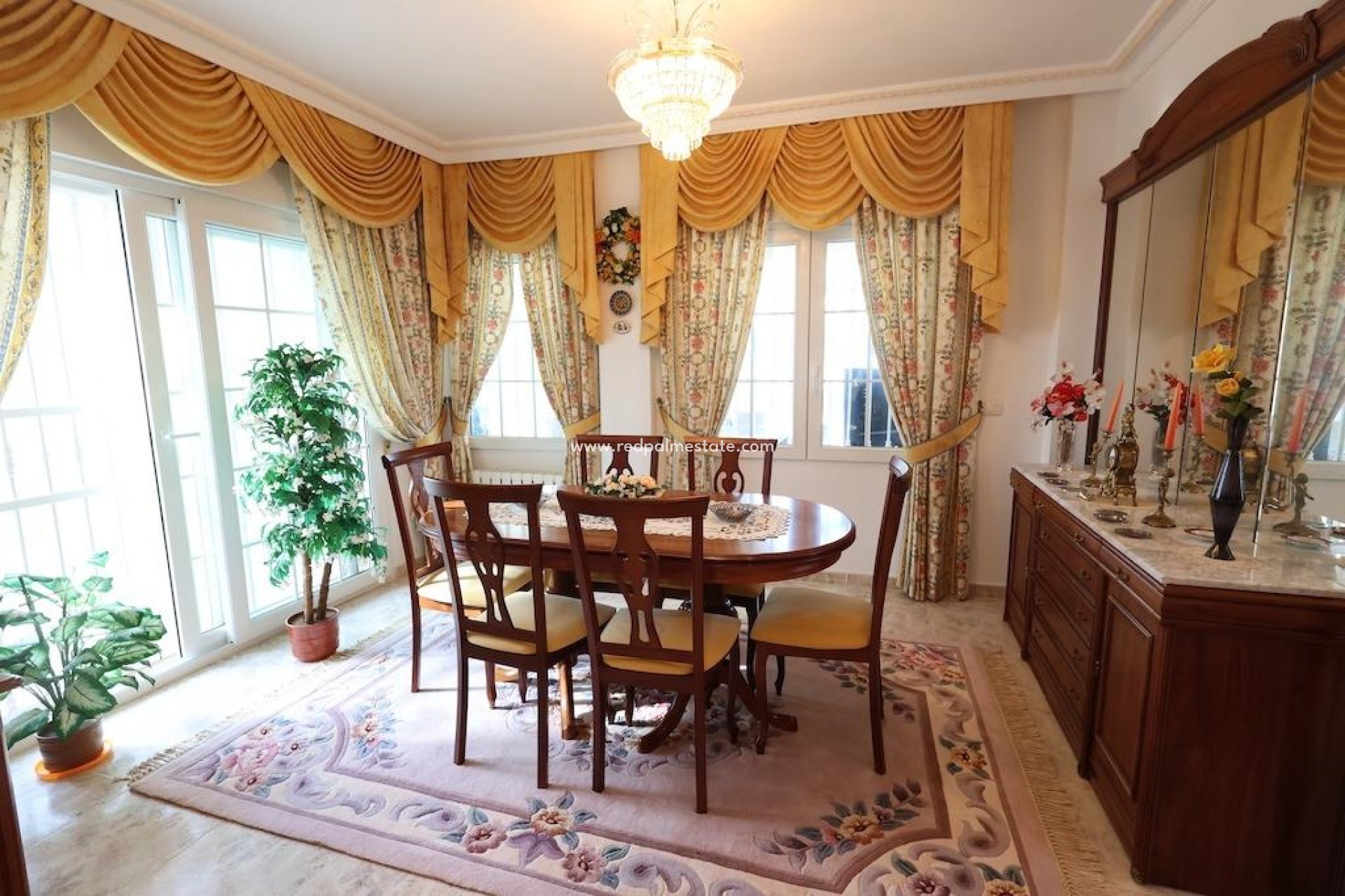 Revente - Villa -
Orihuela Costa