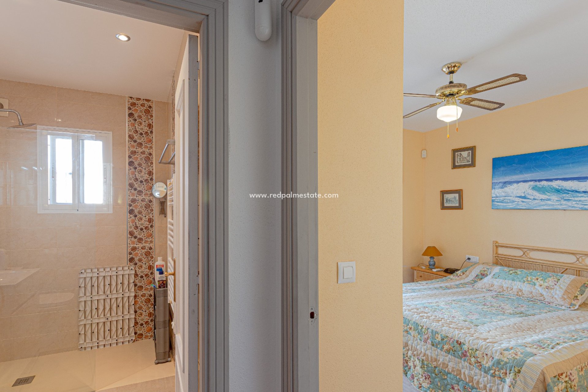 Revente - Villa -
Orihuela Costa