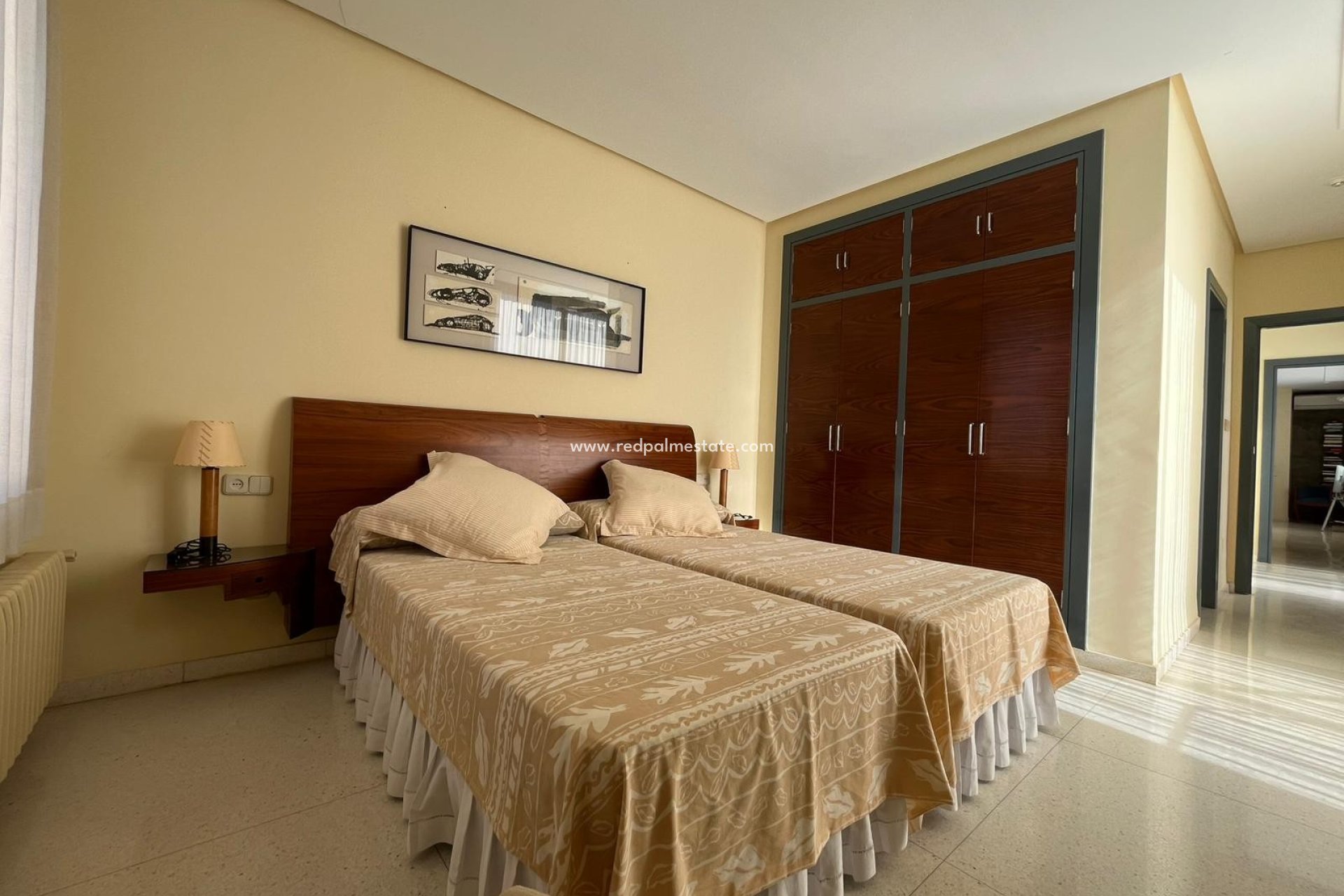 Revente - Villa -
Orihuela Costa