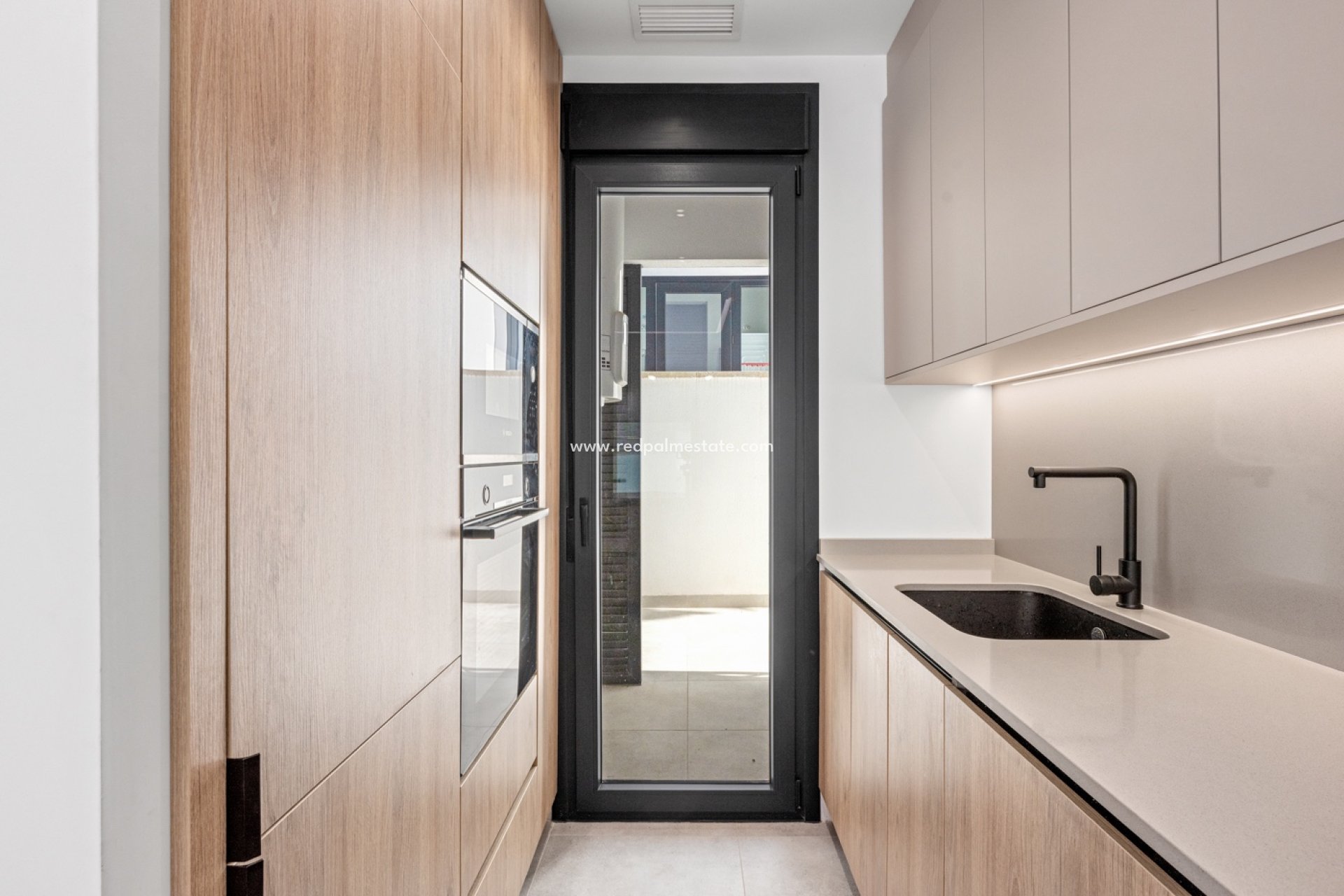 Revente - Villa -
Orihuela Costa