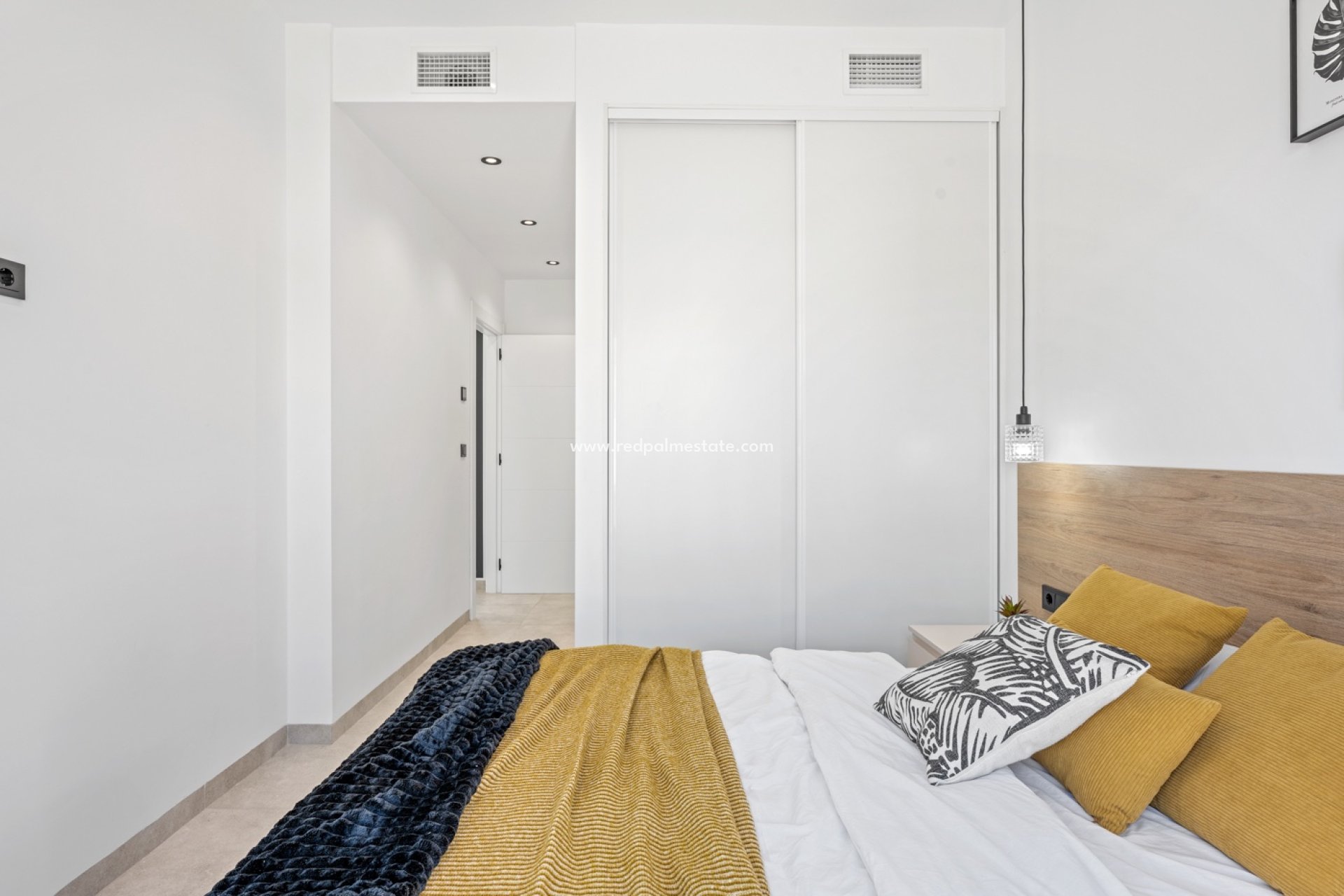 Revente - Villa -
Orihuela Costa