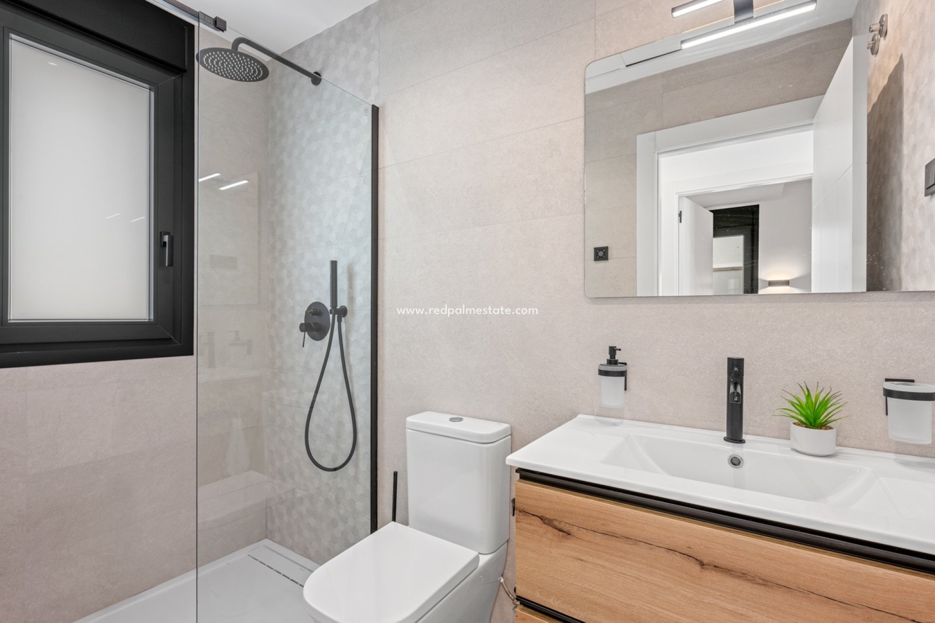 Revente - Villa -
Orihuela Costa