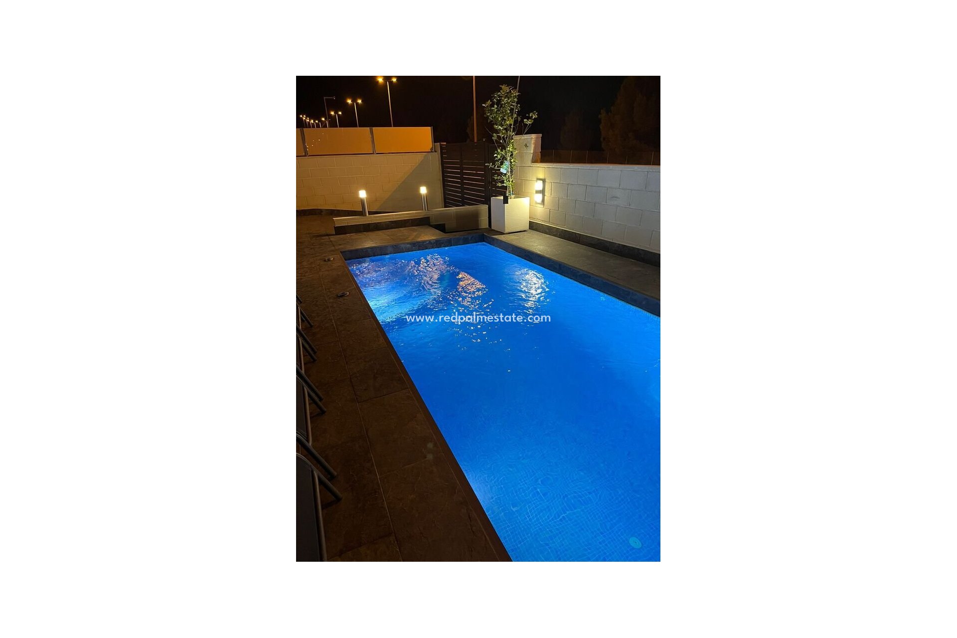 Revente - Villa -
Orihuela Costa