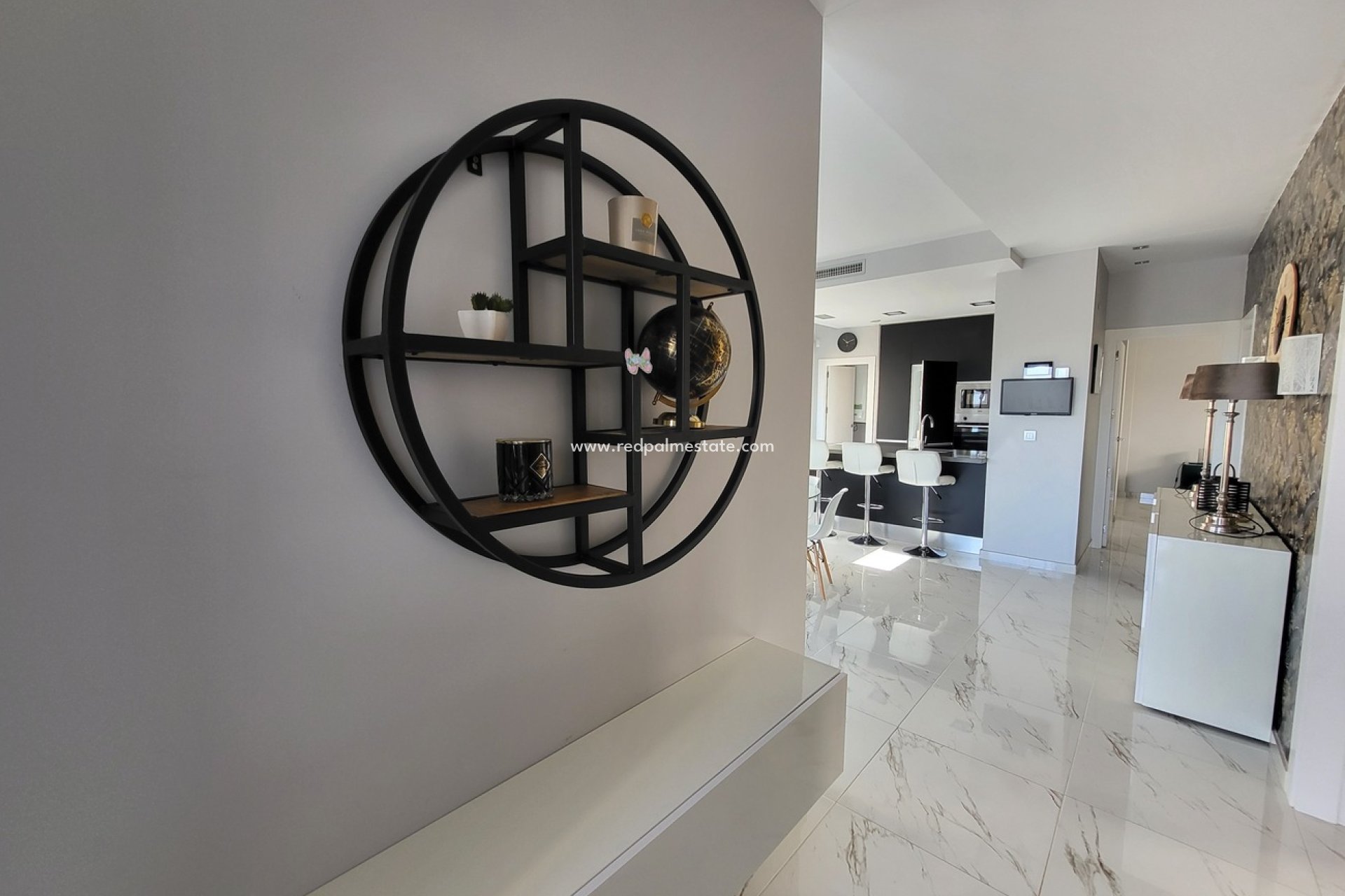 Revente - Villa -
Orihuela Costa