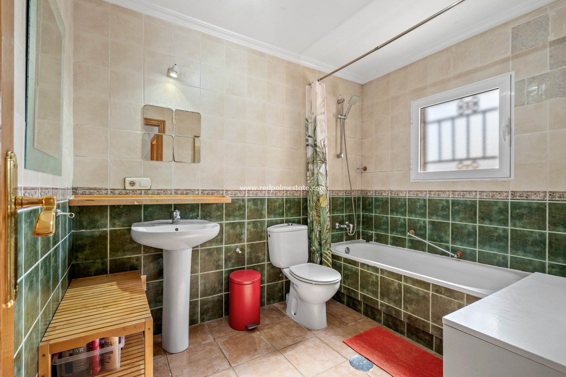 Revente - Villa -
Orihuela Costa