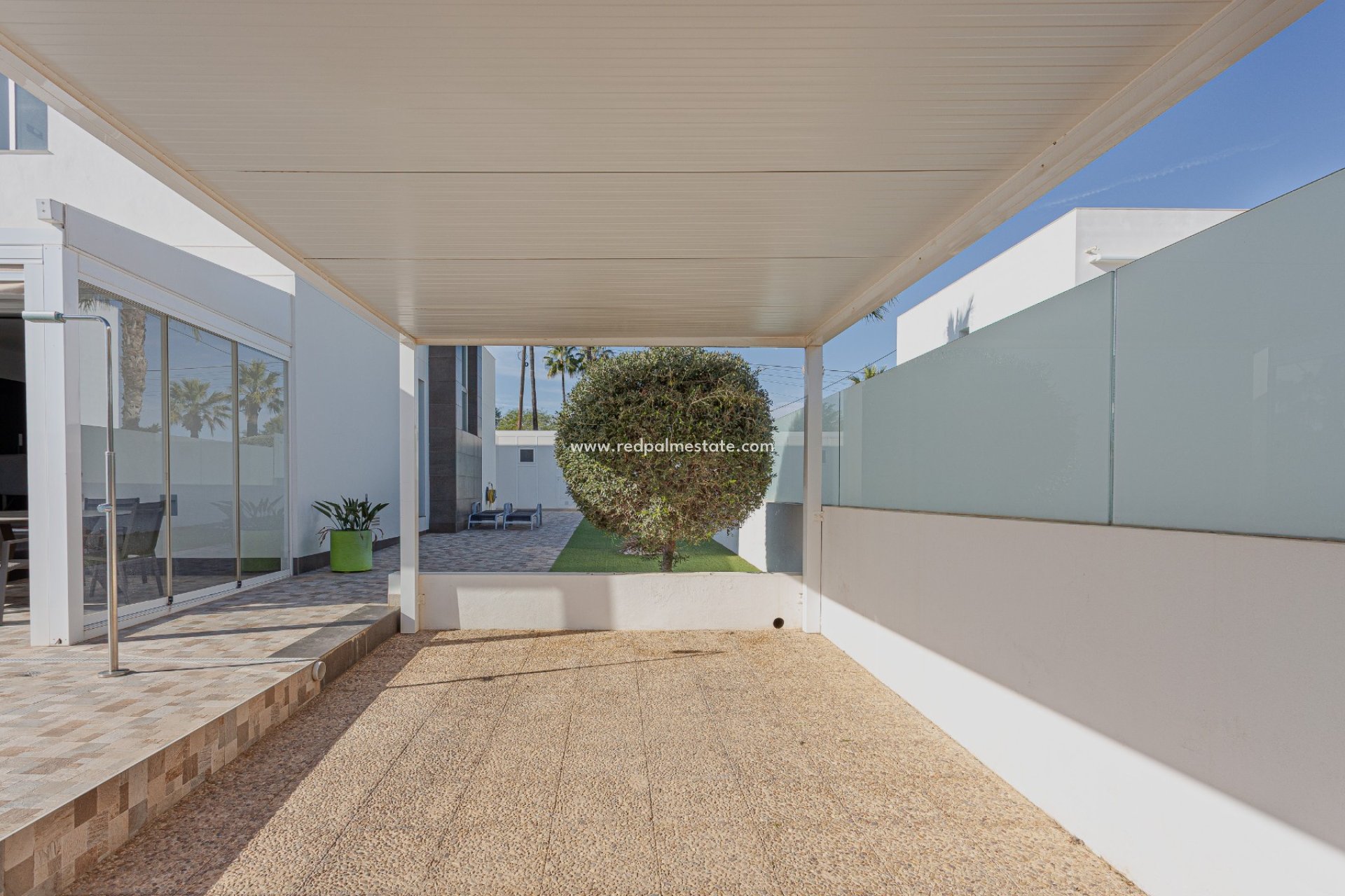 Revente - Villa -
Orihuela Costa