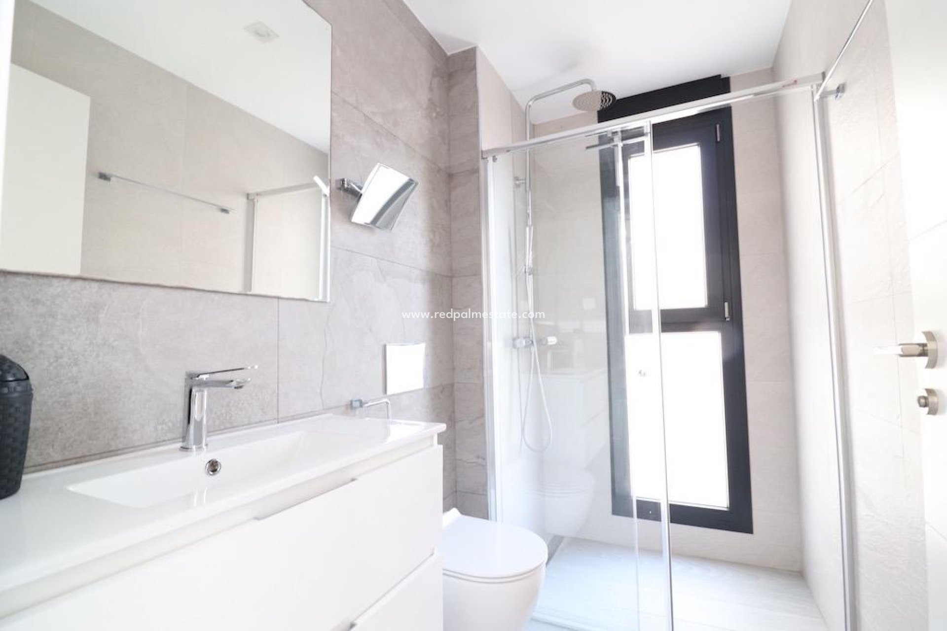 Revente - Villa -
Orihuela Costa