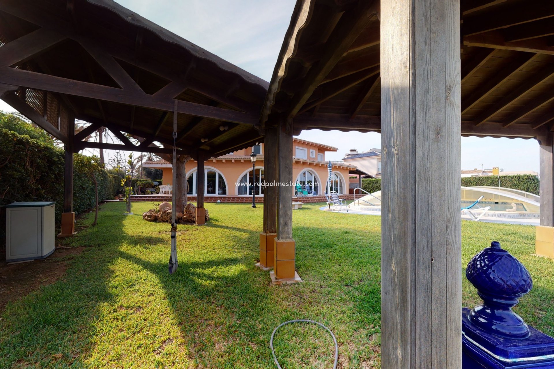 Revente - Villa -
Orihuela Costa