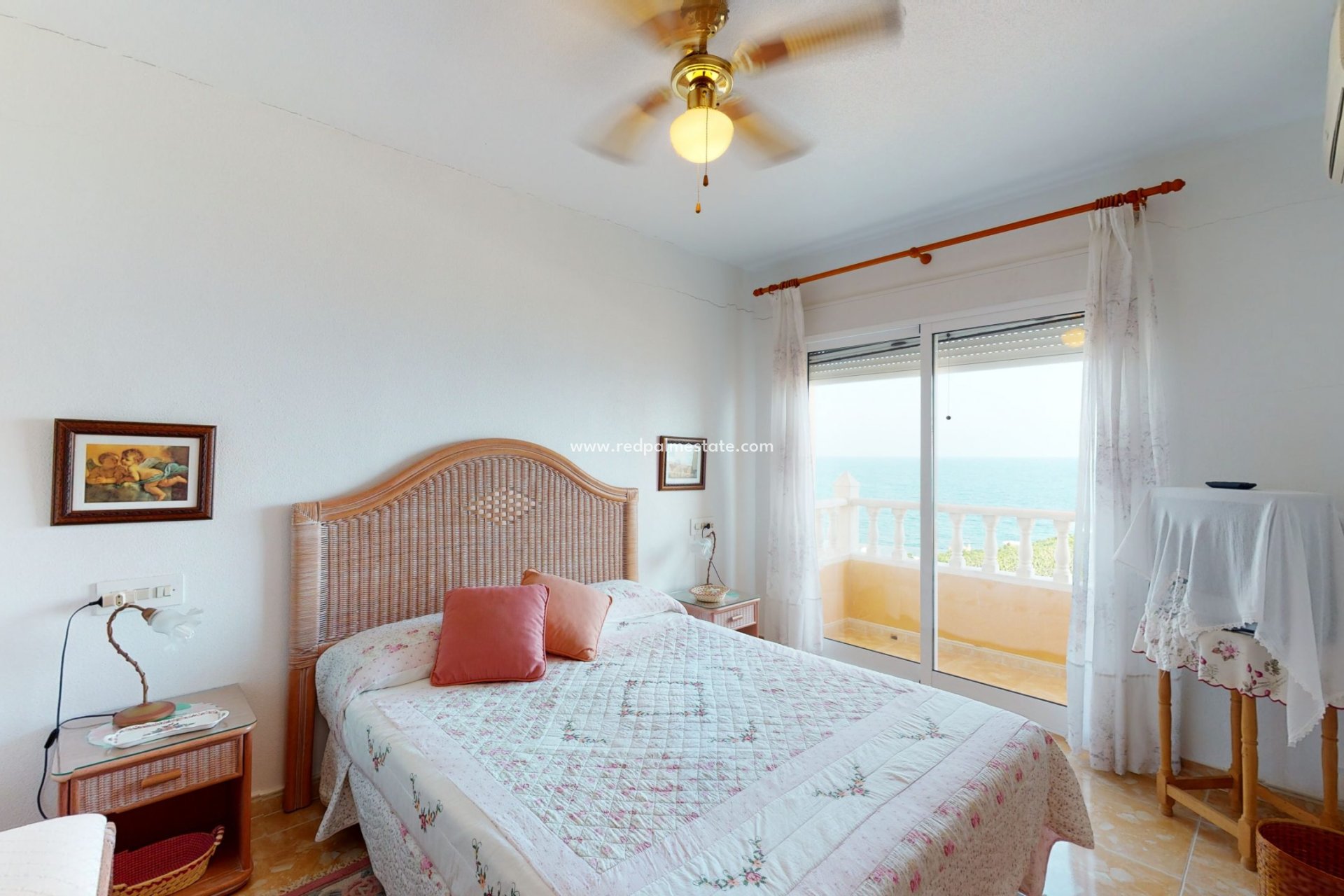 Revente - Villa -
Orihuela Costa