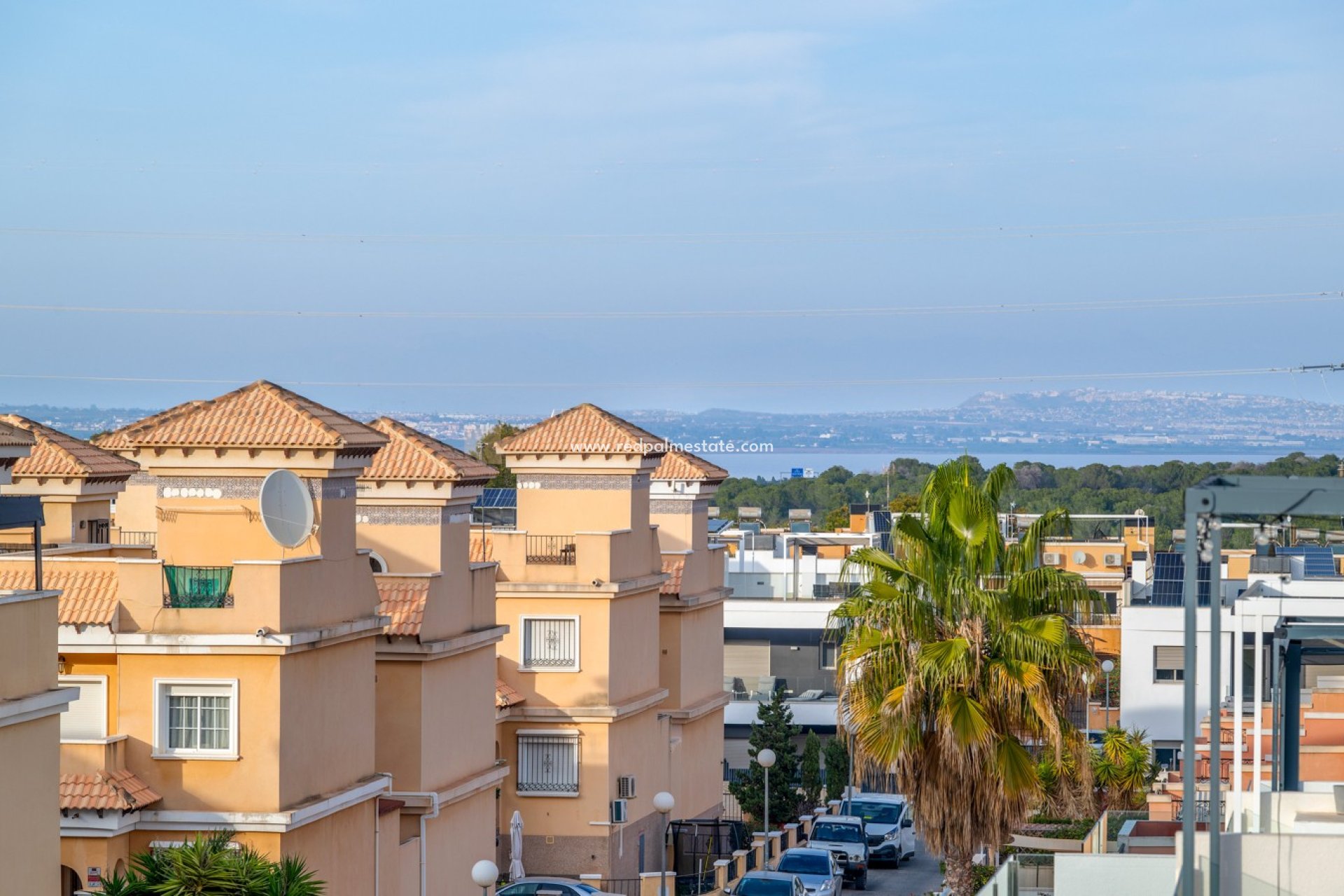 Revente - Villa -
Orihuela Costa