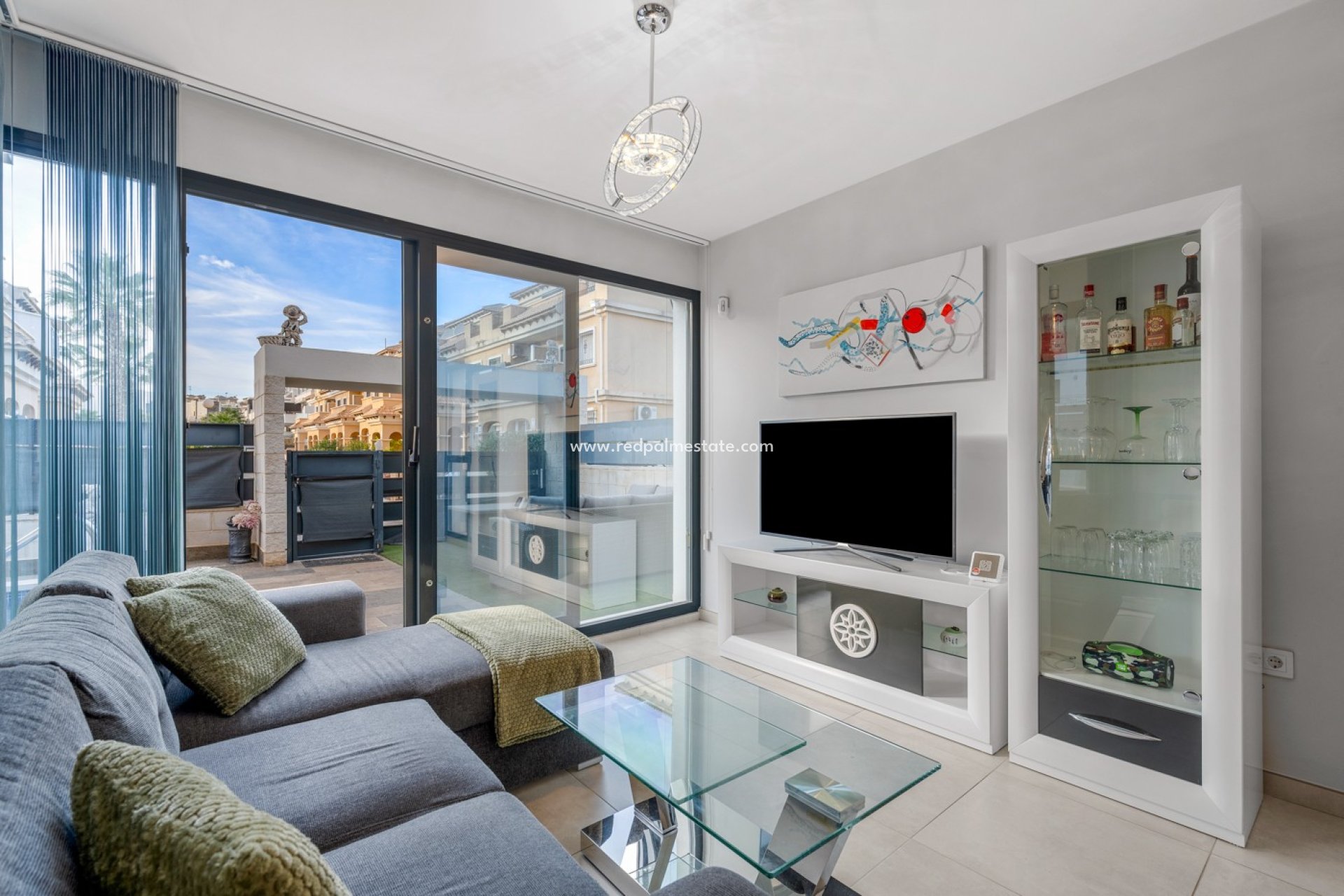 Revente - Villa -
Orihuela Costa