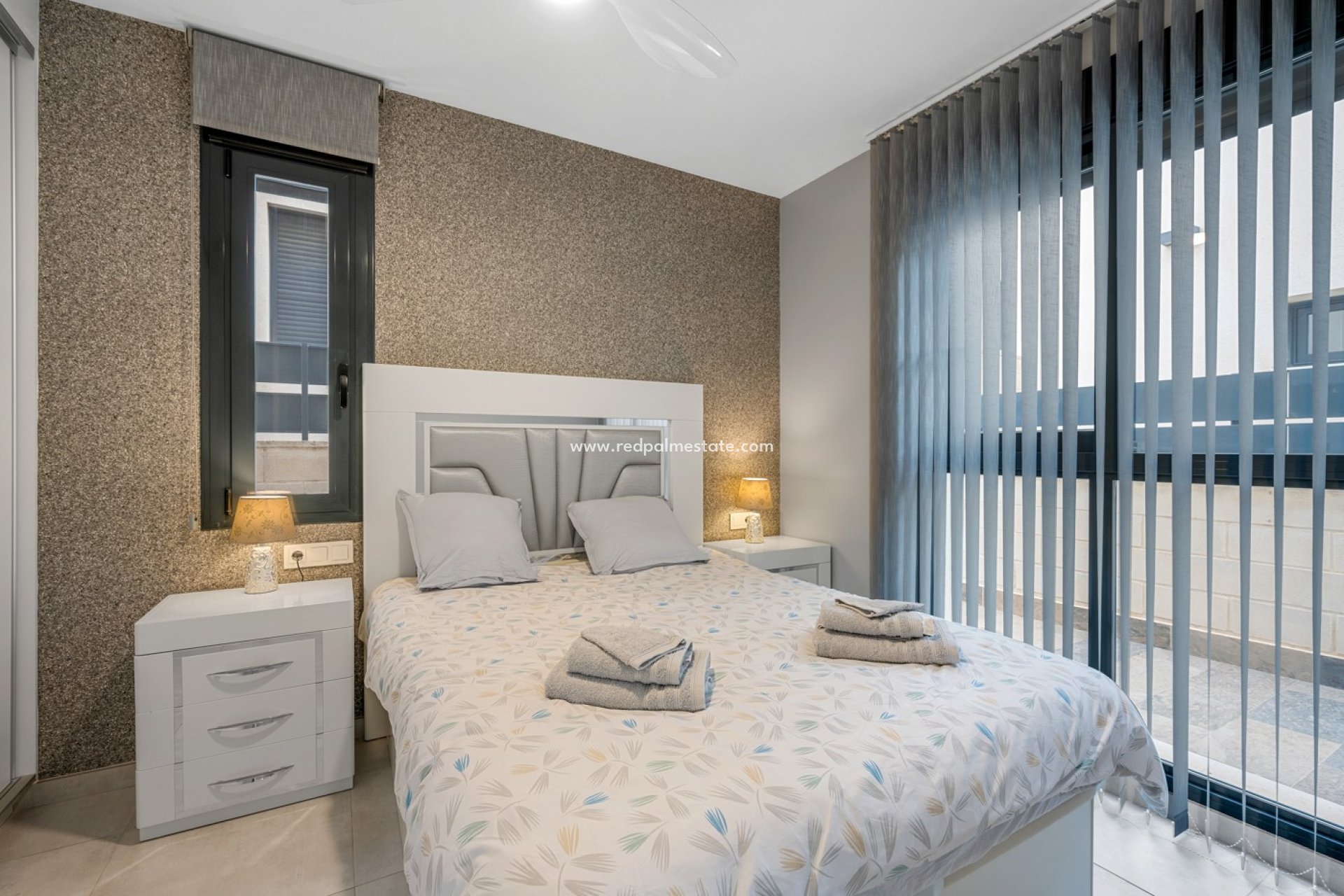 Revente - Villa -
Orihuela Costa