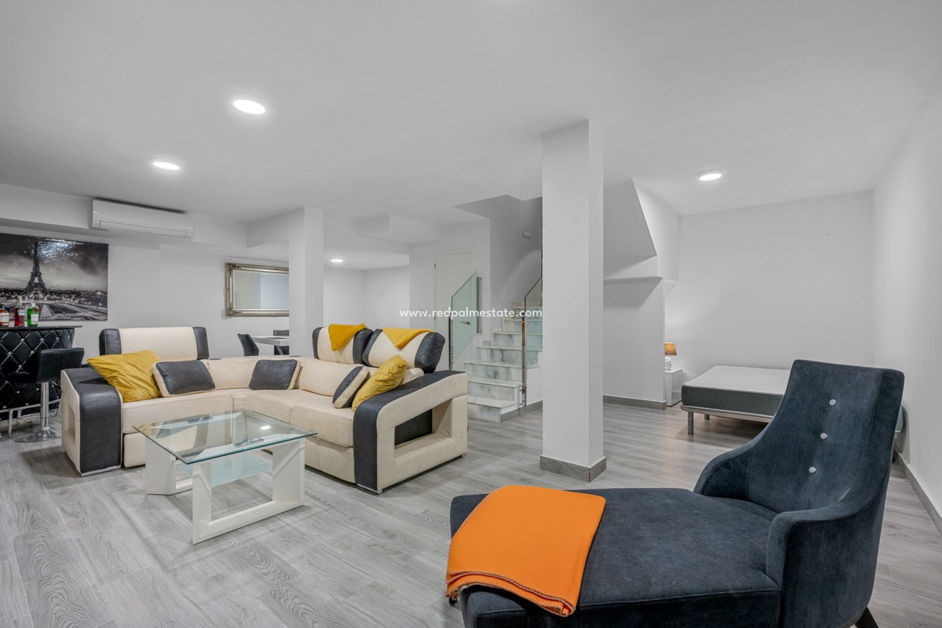 Revente - Villa -
Orihuela Costa