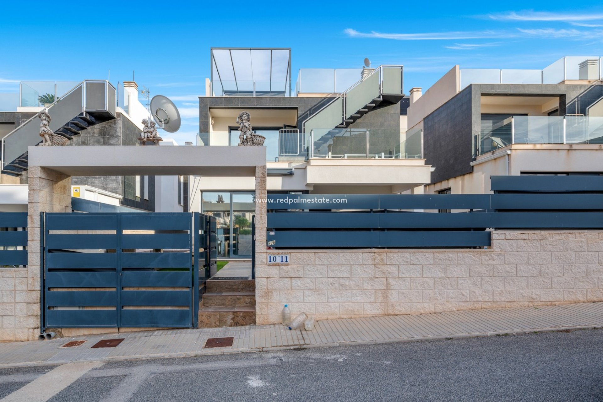 Revente - Villa -
Orihuela Costa