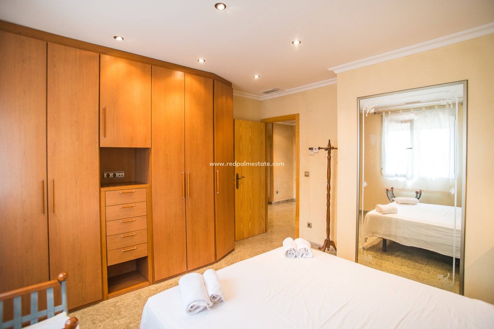 Revente - Villa -
Orihuela - Inland