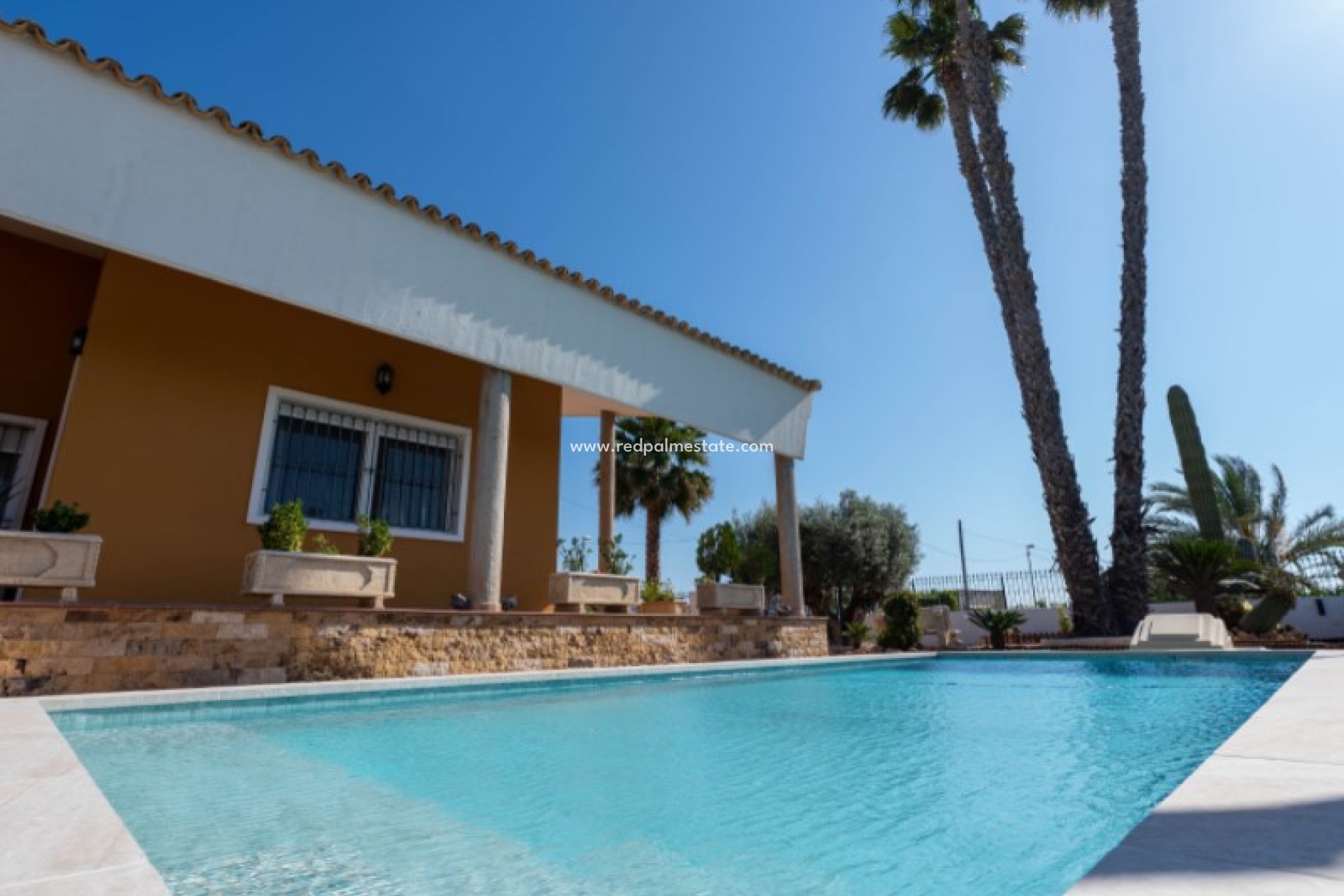 Revente - Villa -
Orihuela - Inland